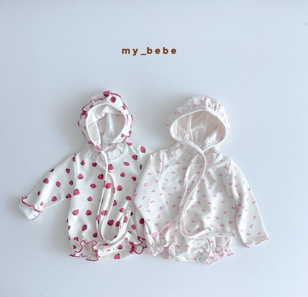 正韓秋MYBEBE 嫩嬰草莓蝴蝶結包屁衣