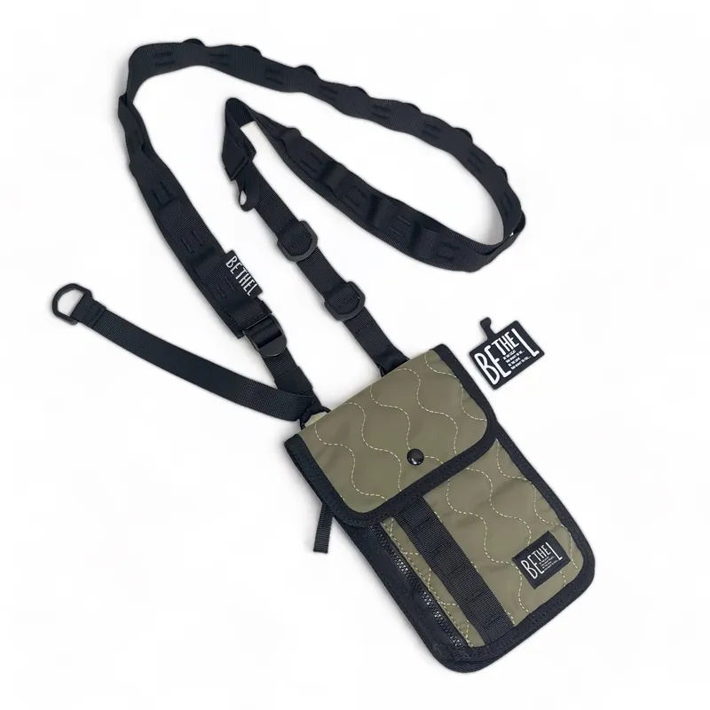 DB022 Bethel 實用斜掛袋 W14 x H21cm