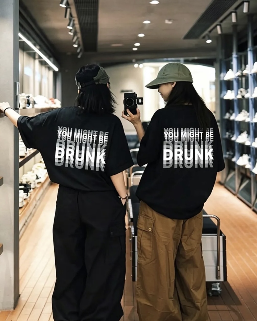 預購 你喝醉了 YOU MIGHT BE DRUNK 搞怪 短T
