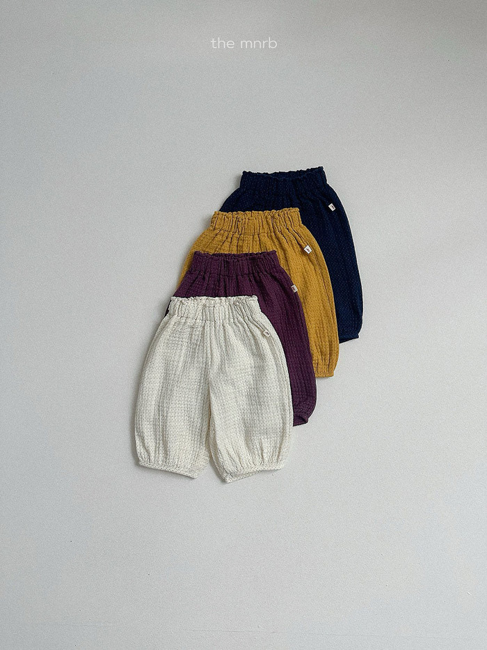 正韓秋minirobe 四色清新點點燈籠褲
