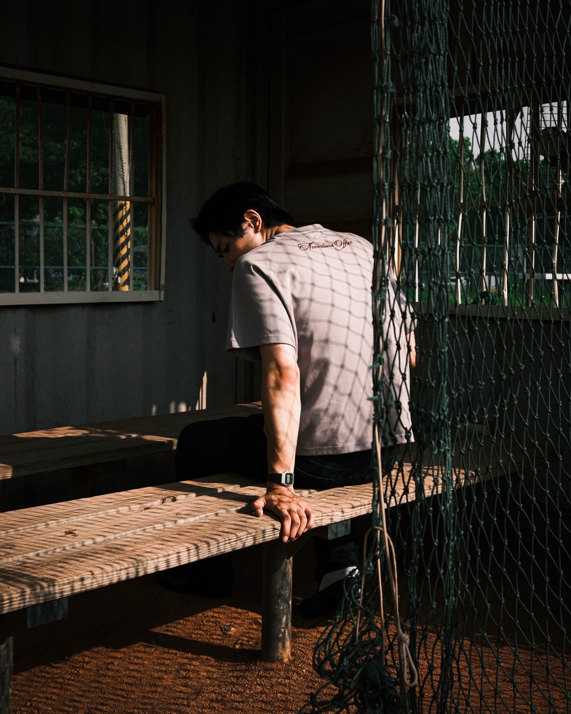 Neverland｜Apple Tee (Black/Grey)