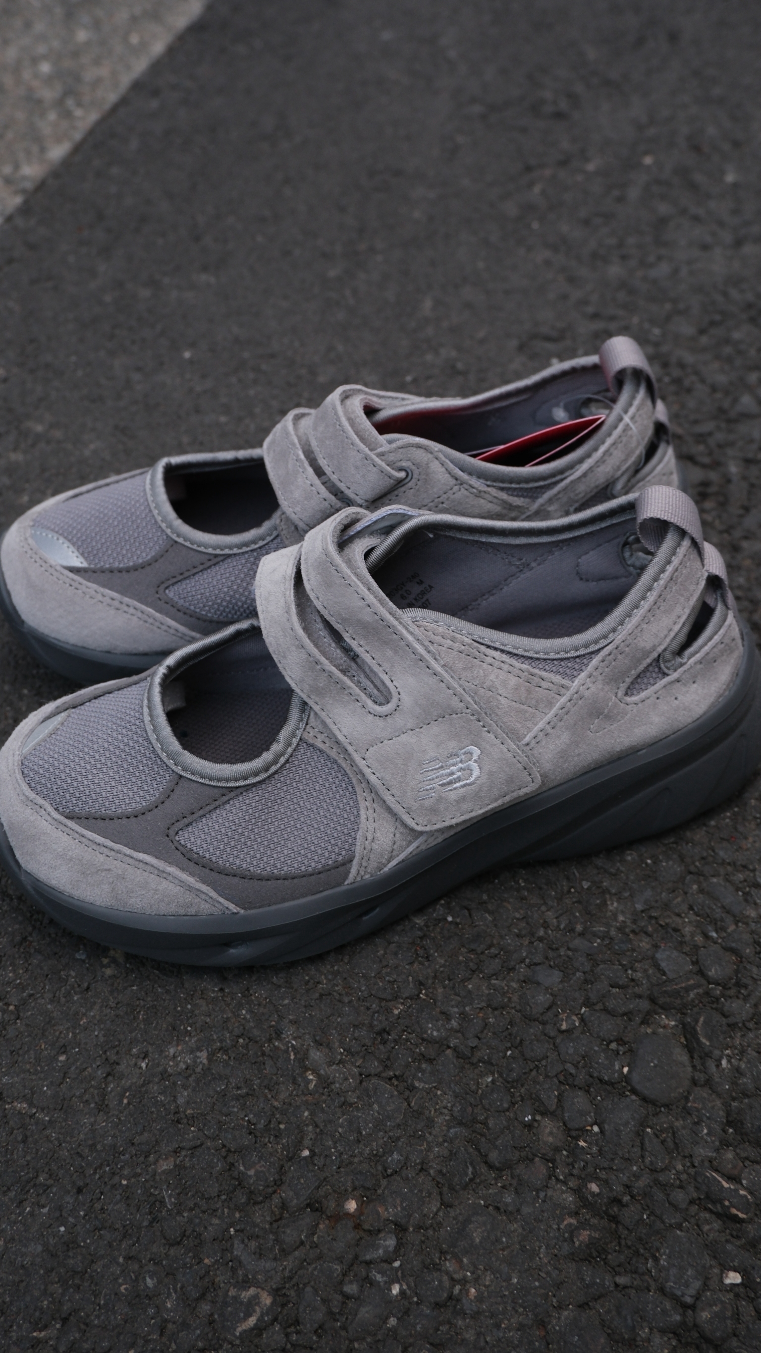 New balance breeze 瑪麗珍鞋 魔鬼氈 元祖灰 女鞋 最後現貨 sd2203gy