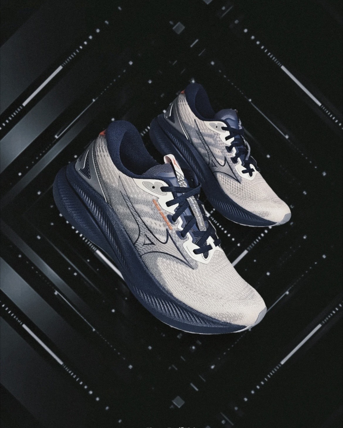 (預訂) Mizuno ASTRO PLUS 2 - D1GH251103