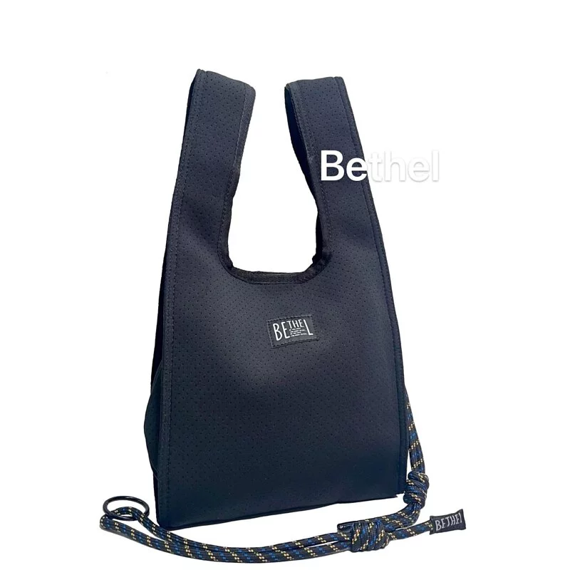 DB042 Bethel 背心兩用袋 W26 x H46cm