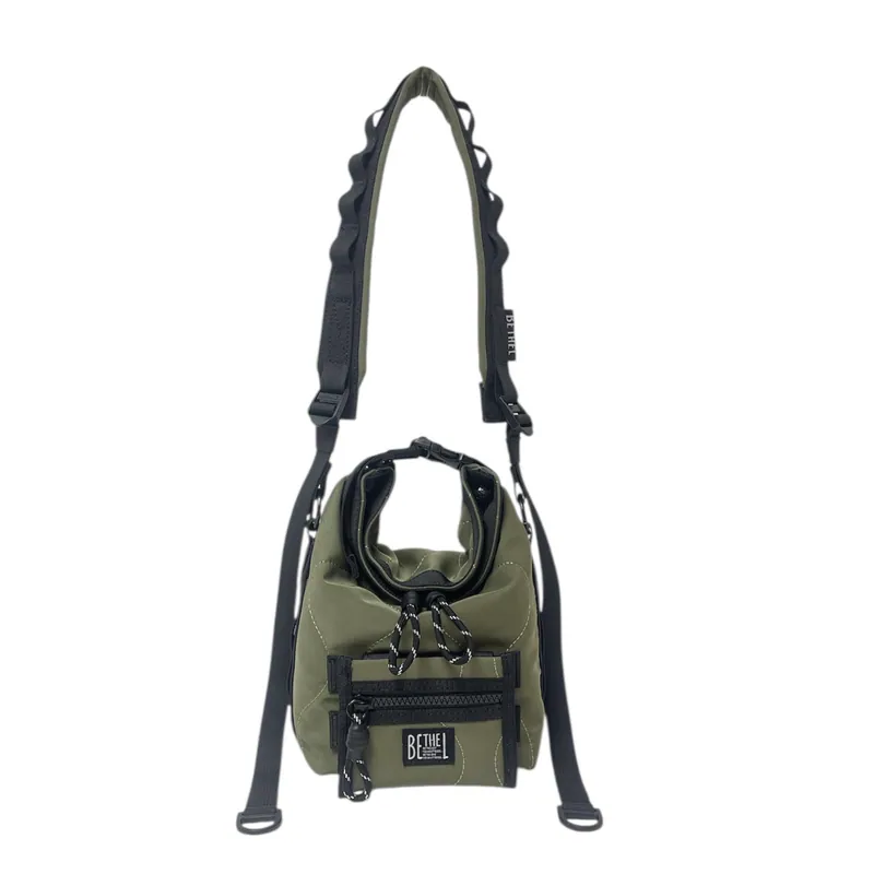DB040 Bethel 二合一兩用袋(小) - Main Bag : W10 x D15 x H15-25CM -Detachable Zip Pouch :W12 x H9CM