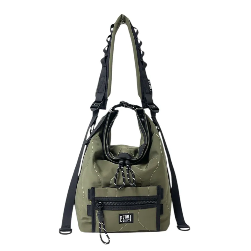 DB039 Bethel 二合一兩用袋(中) - Main Bag : W22 x D16 x H24-34CM -Detachable Zip Pouch :W16 x H11CM