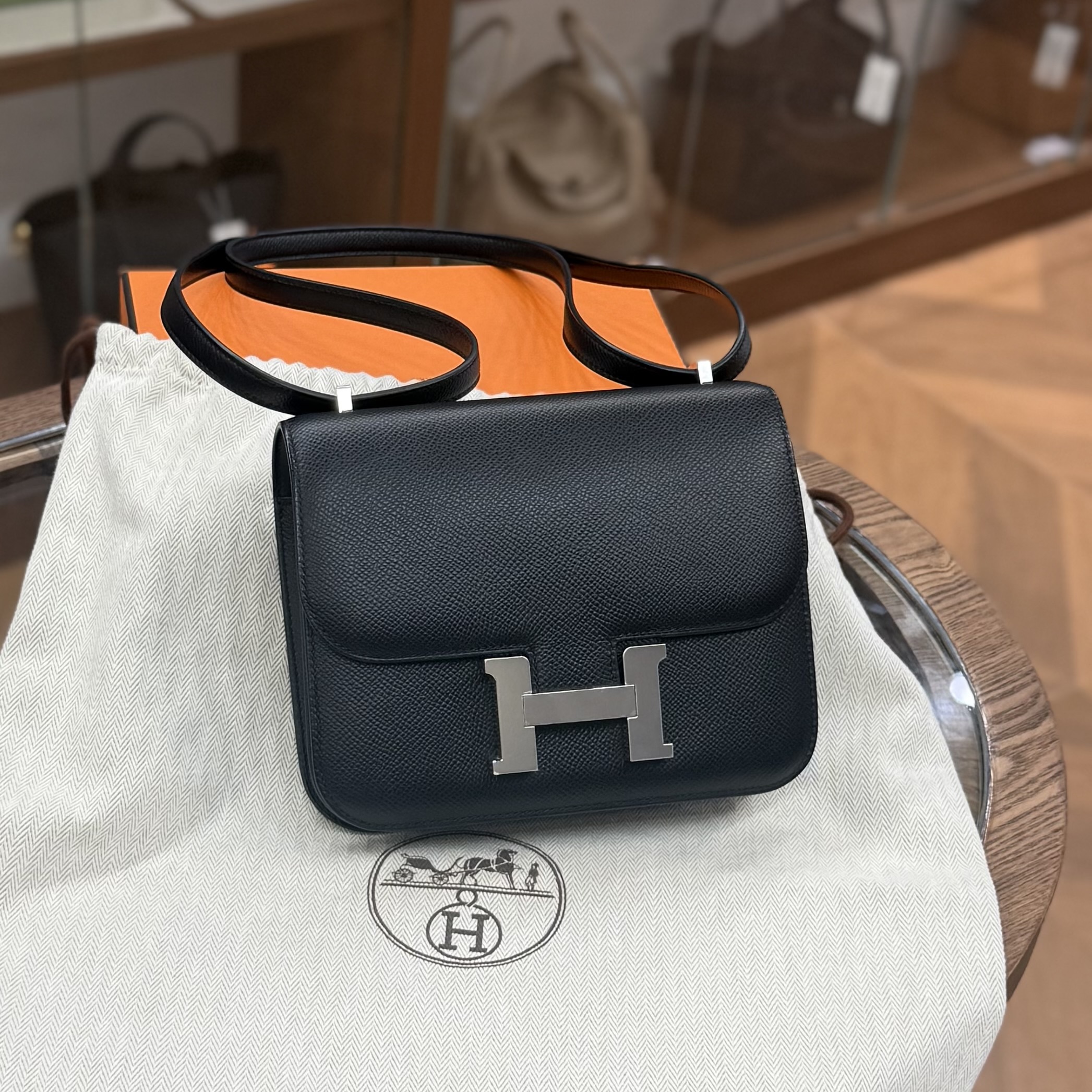 99%NEW USED HERMES MINI CONSTANCE NOIR EPSOM PHW 黑色銀扣STAMP Z #愛馬仕康康 #C19
