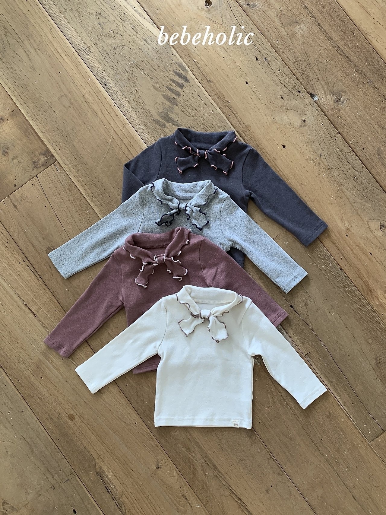 BEBE HOLIC Tie Tee