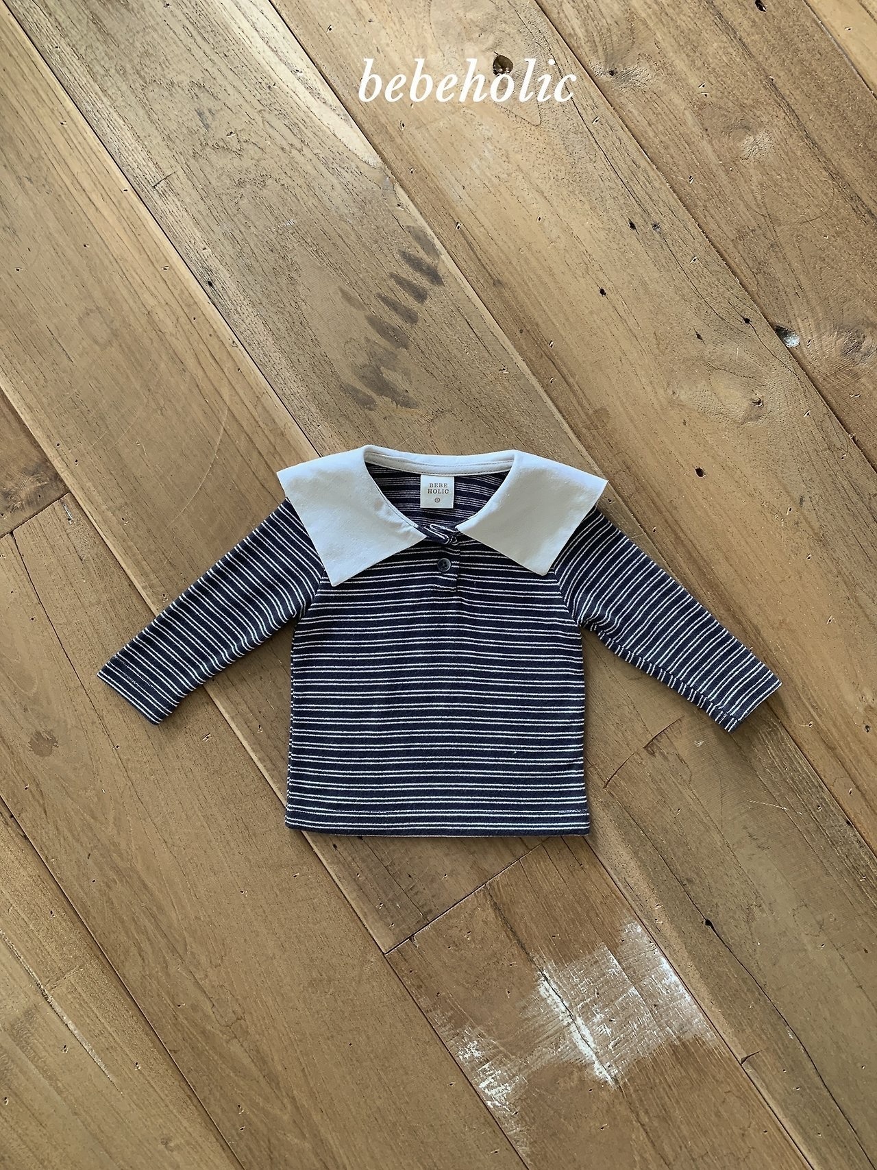 BEBE HOLIC Kenny Collar Tee