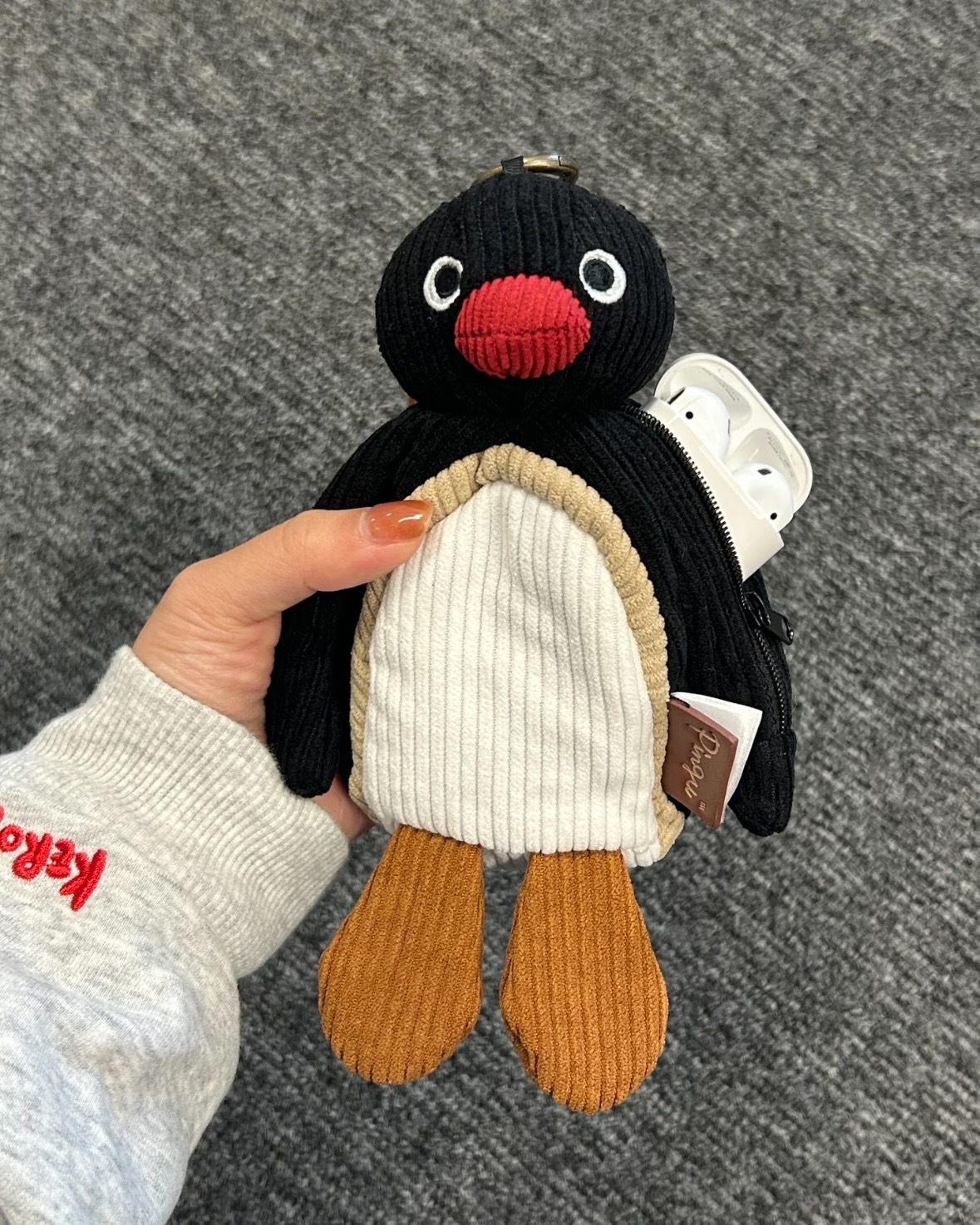 <耳機包好萌> Pingu 企鵝家族 燈心絨 掛件 娃娃 吊飾 四款