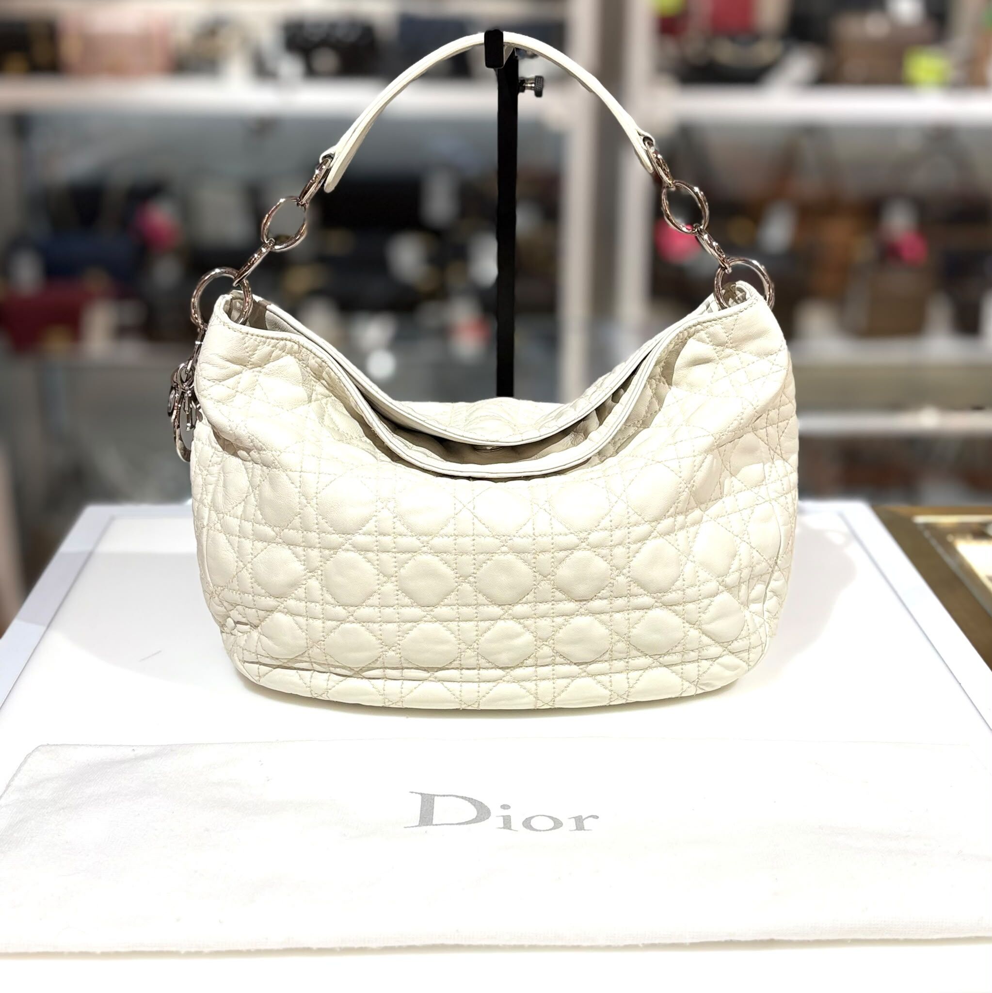 98%NEW二手LADY DIOR單肩包 Shoulder Bag 白色小羊皮銀扣 #香榭站正品