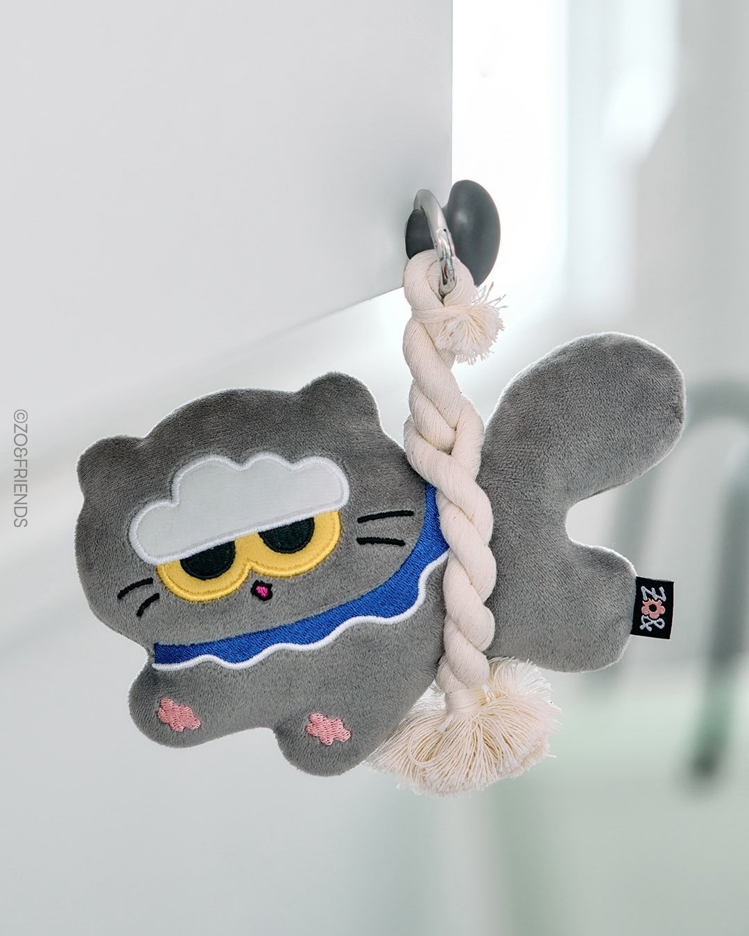 ZOA‘S GOOD LUCK PLUSH KEYRING
