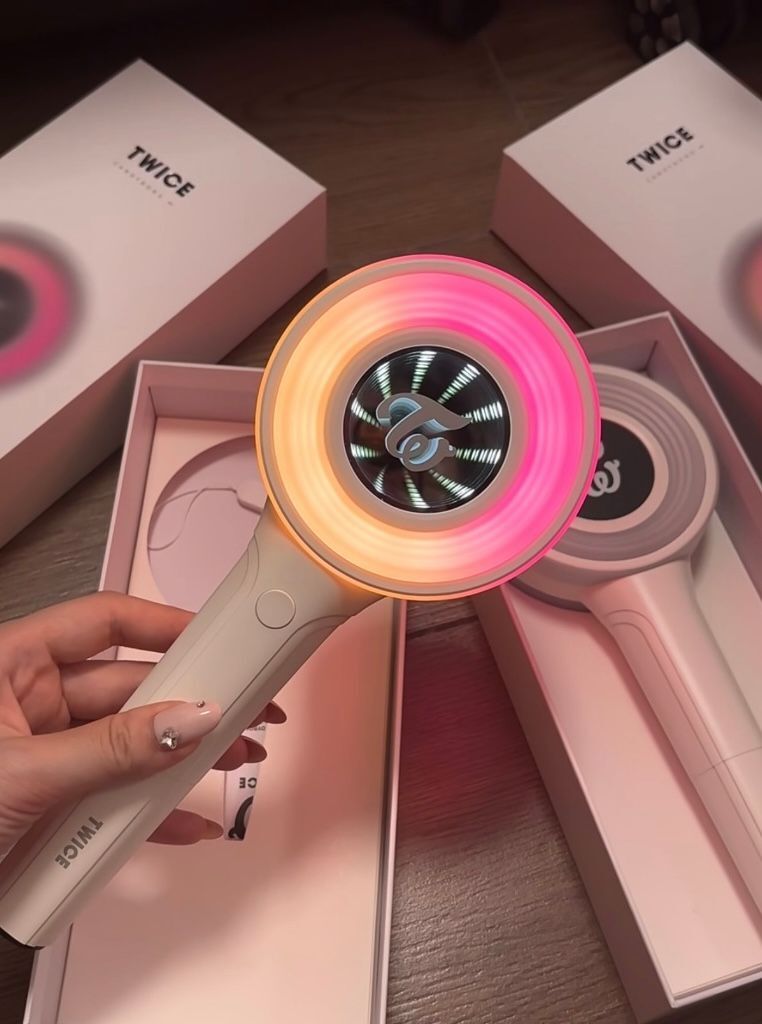 台灣現貨｜Twice Candy Bong 第三代 官方手燈 糖果棒 ∞