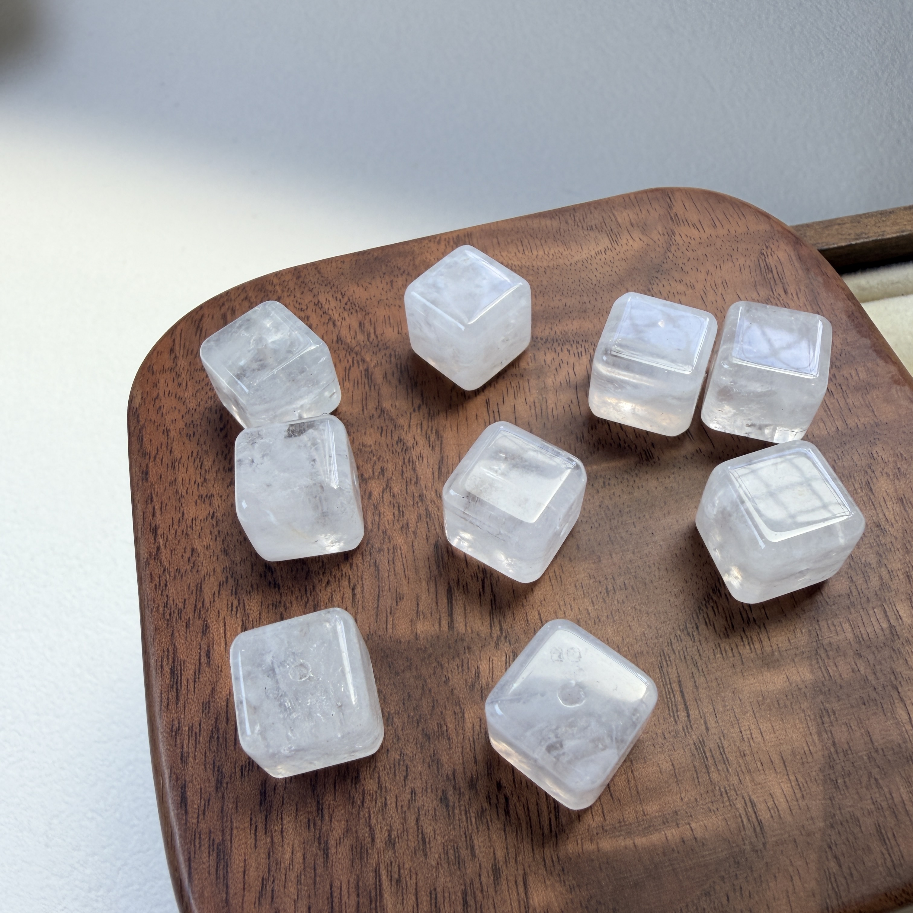白幽靈方糖 DIY通孔材料｜淨化 頂輪