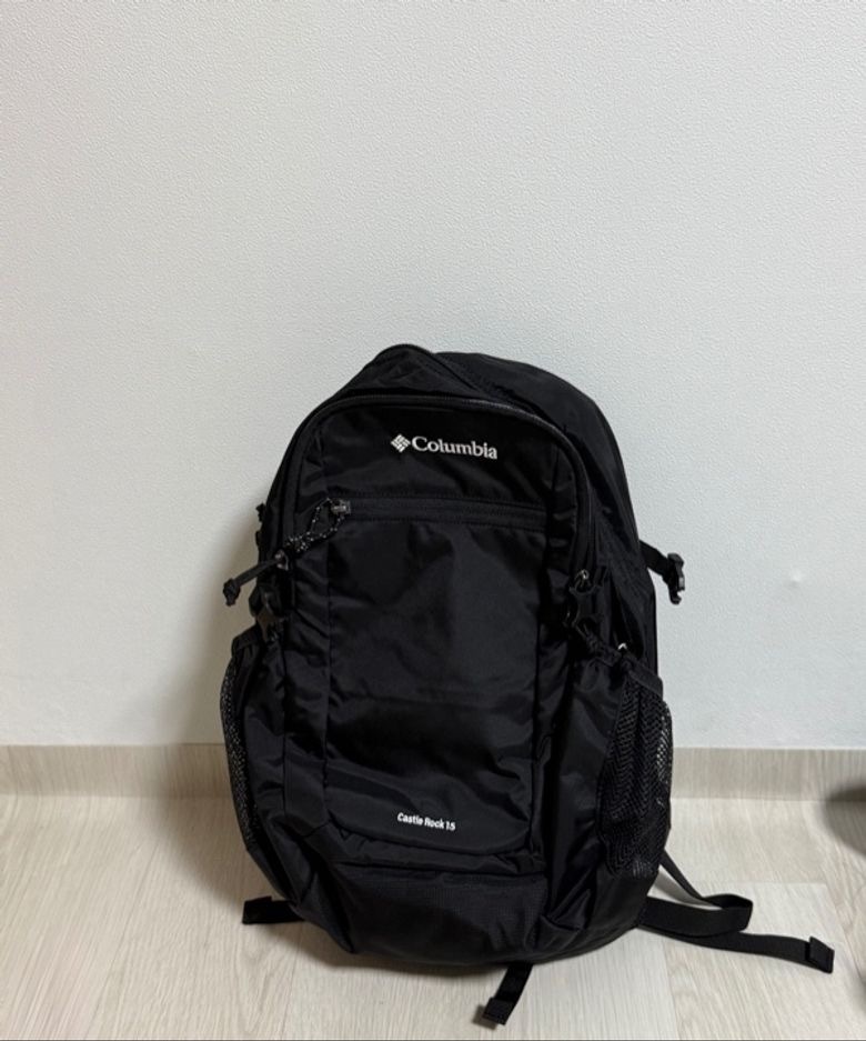 【預購】Columbia 哥倫比亞 Castle Rock 15L 刺繡Logo Backpack II 多夾層 後背包