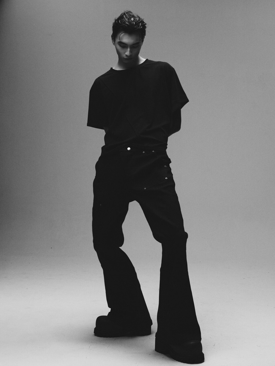 RE VER'S 高彈性水洗黑單寧 立體拼接喇叭褲 Flared Trousers