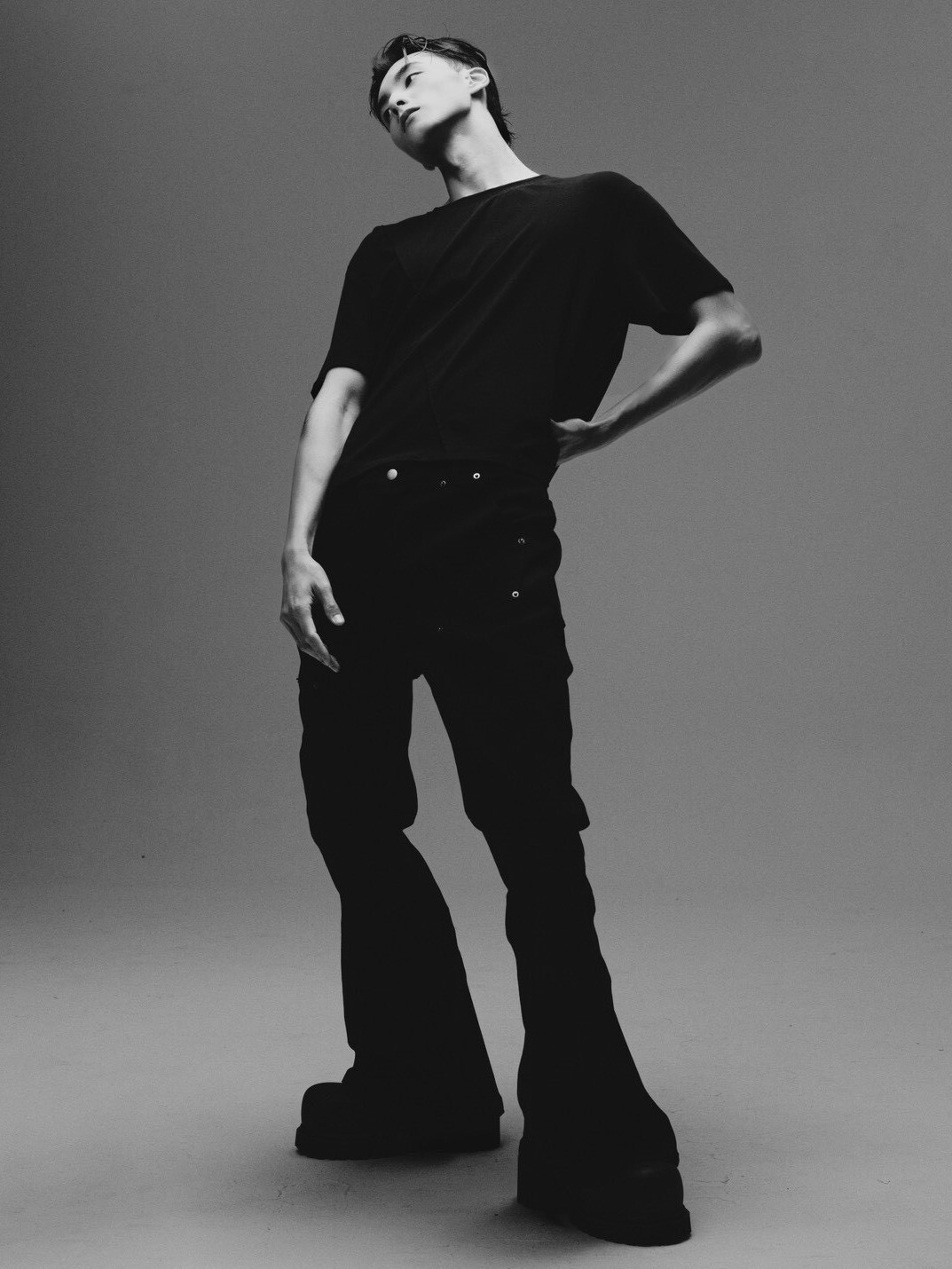 RE VER'S 高彈性水洗黑單寧 立體拼接喇叭褲 Flared Trousers
