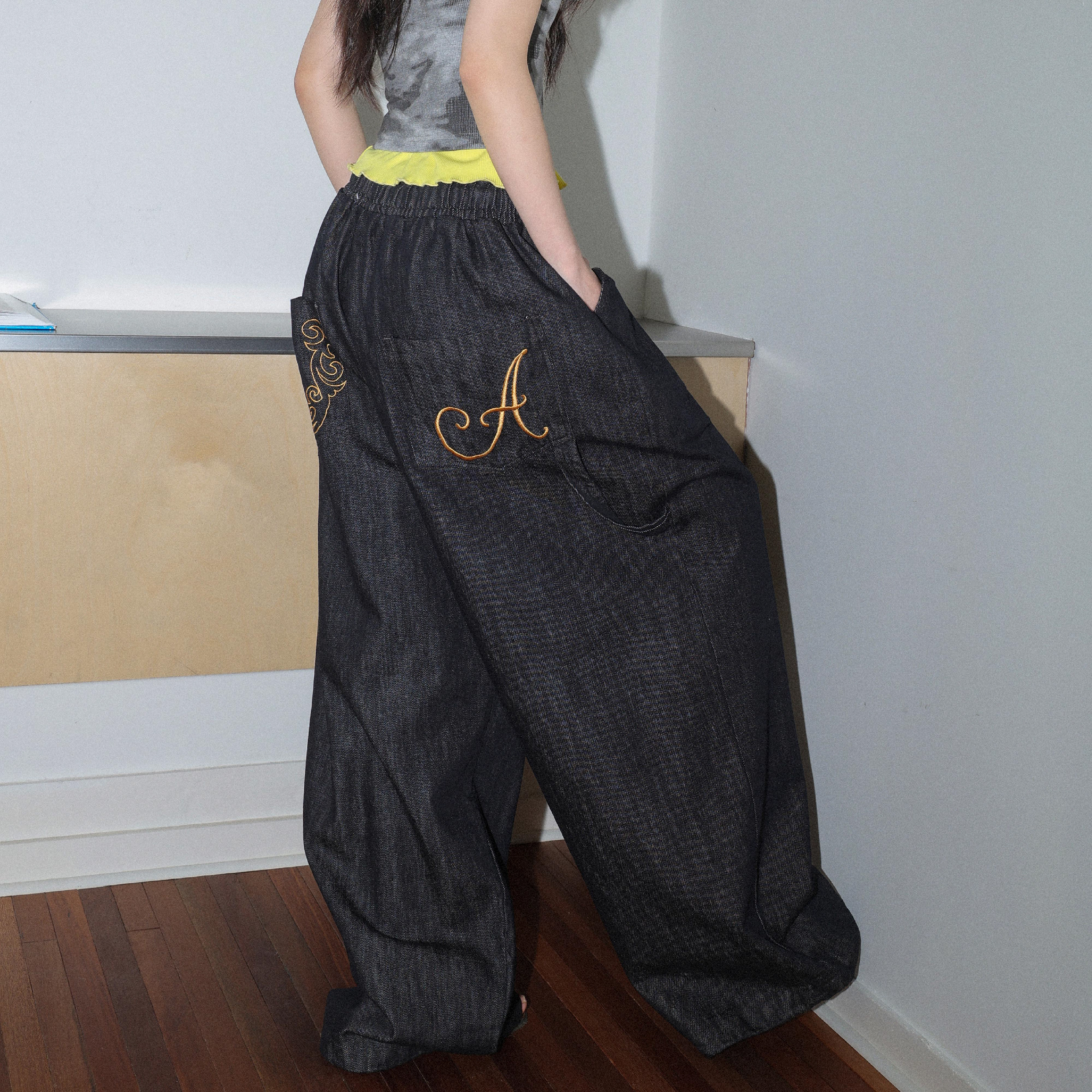 SENSE Emberoidered Nonfade Balloon Pants [L26-07]