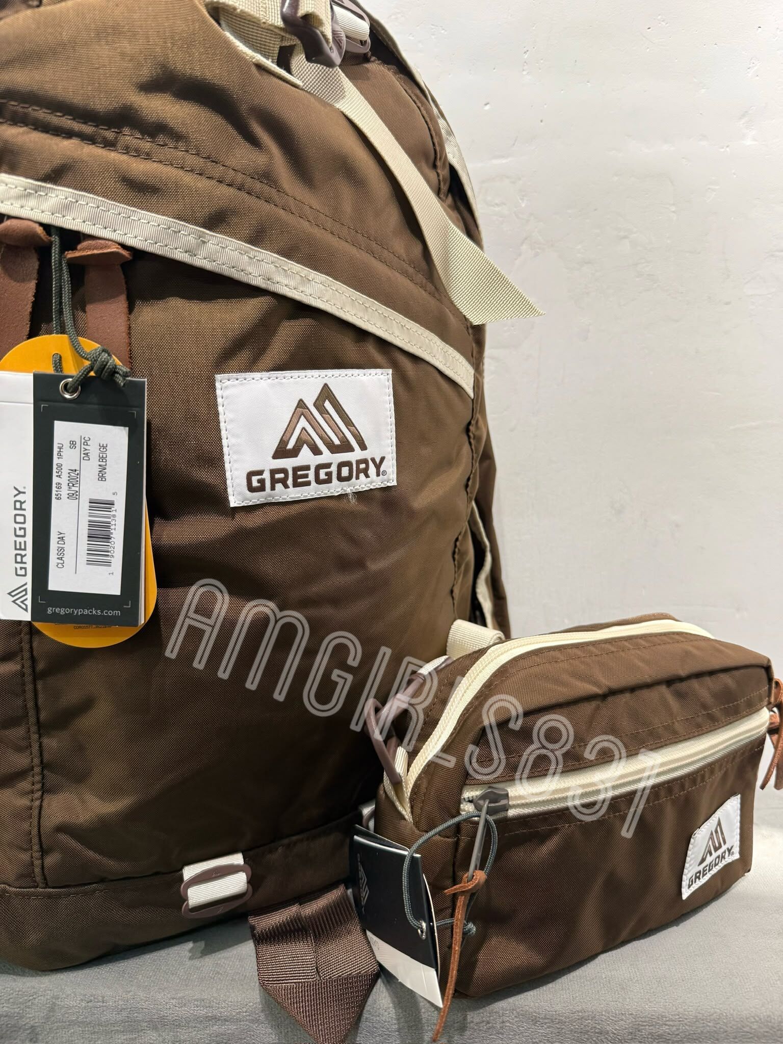 Gregory day pack Brown beige +  GREGORY PADDED SHOULDER POUCH S Brown beige