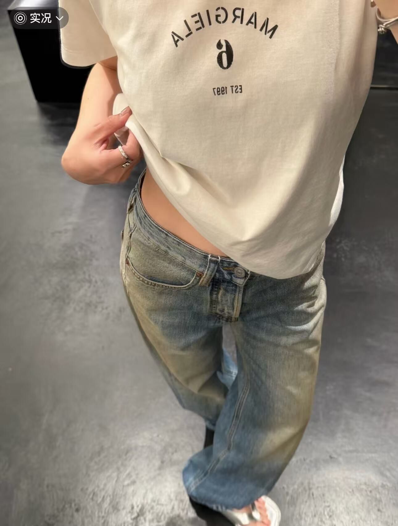 MM6 白色 黑字 Tee 女款