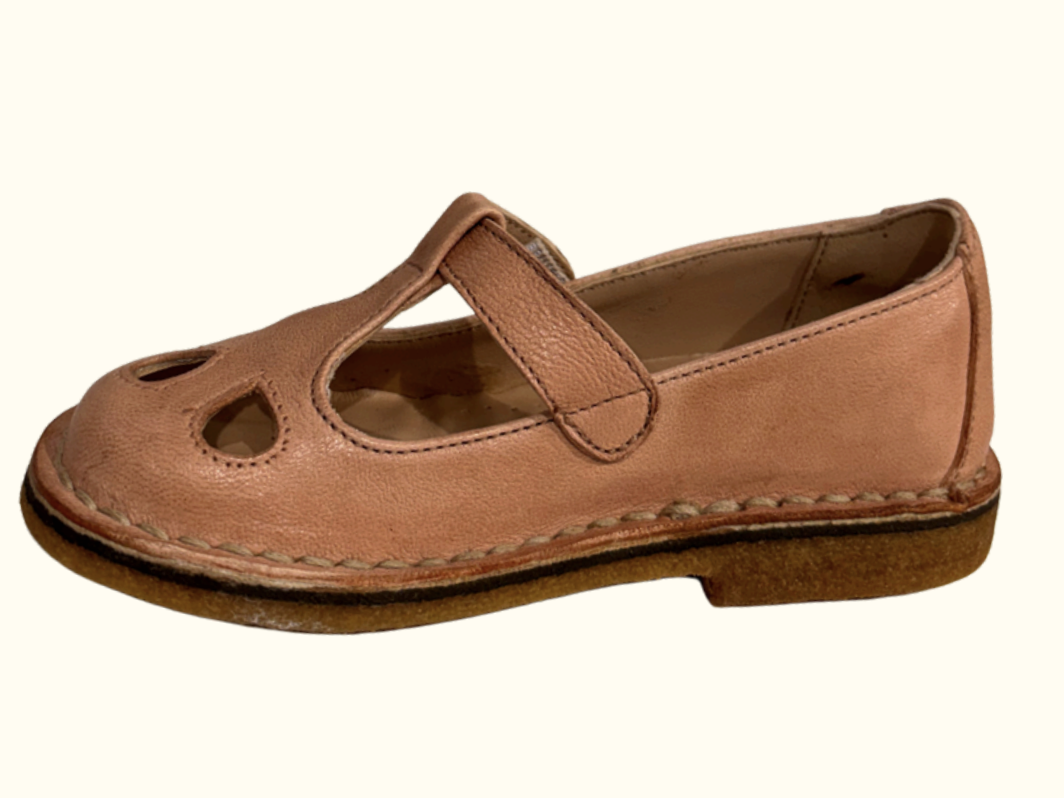 （預購）EUREKA 真皮淺口水滴皮鞋