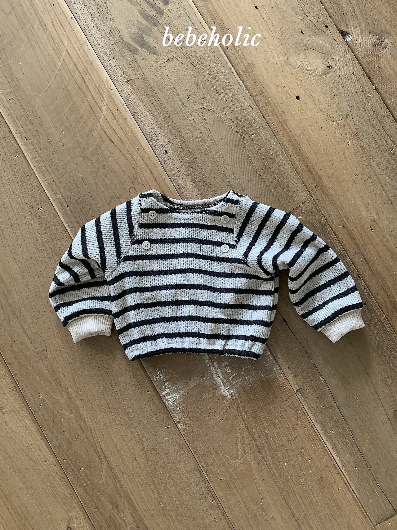 BEBE HOLIC Wool Def Sweatshirt