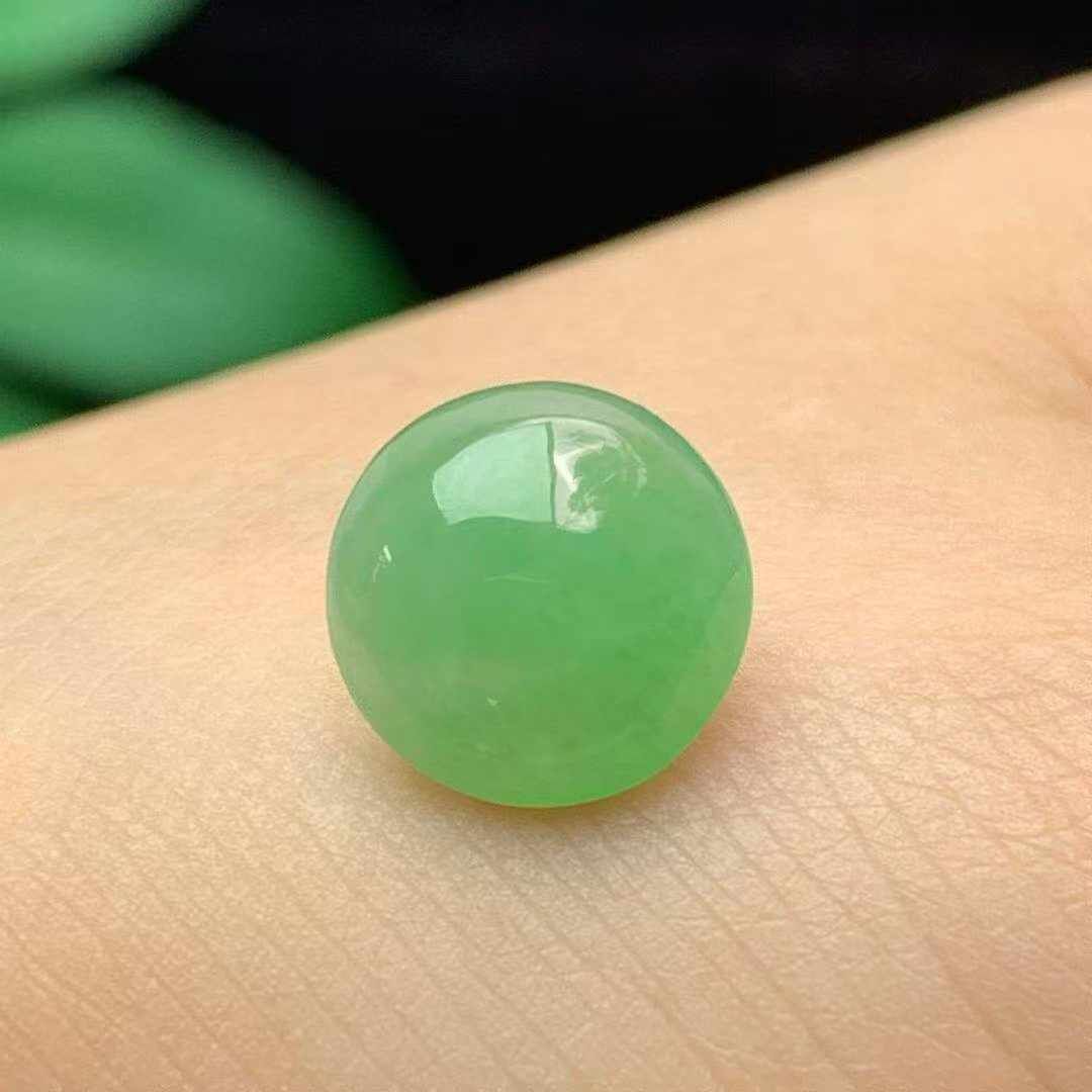 722357 翡翠晴綠蛋面