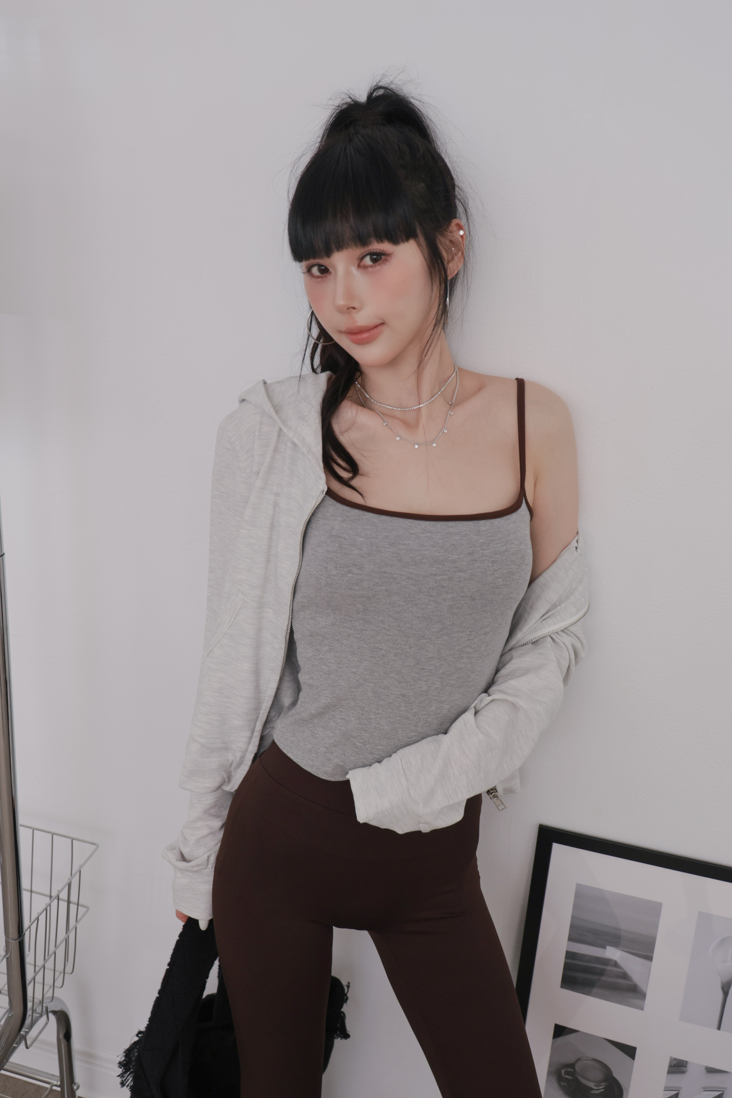 推薦包色細肩BRA背心 R18