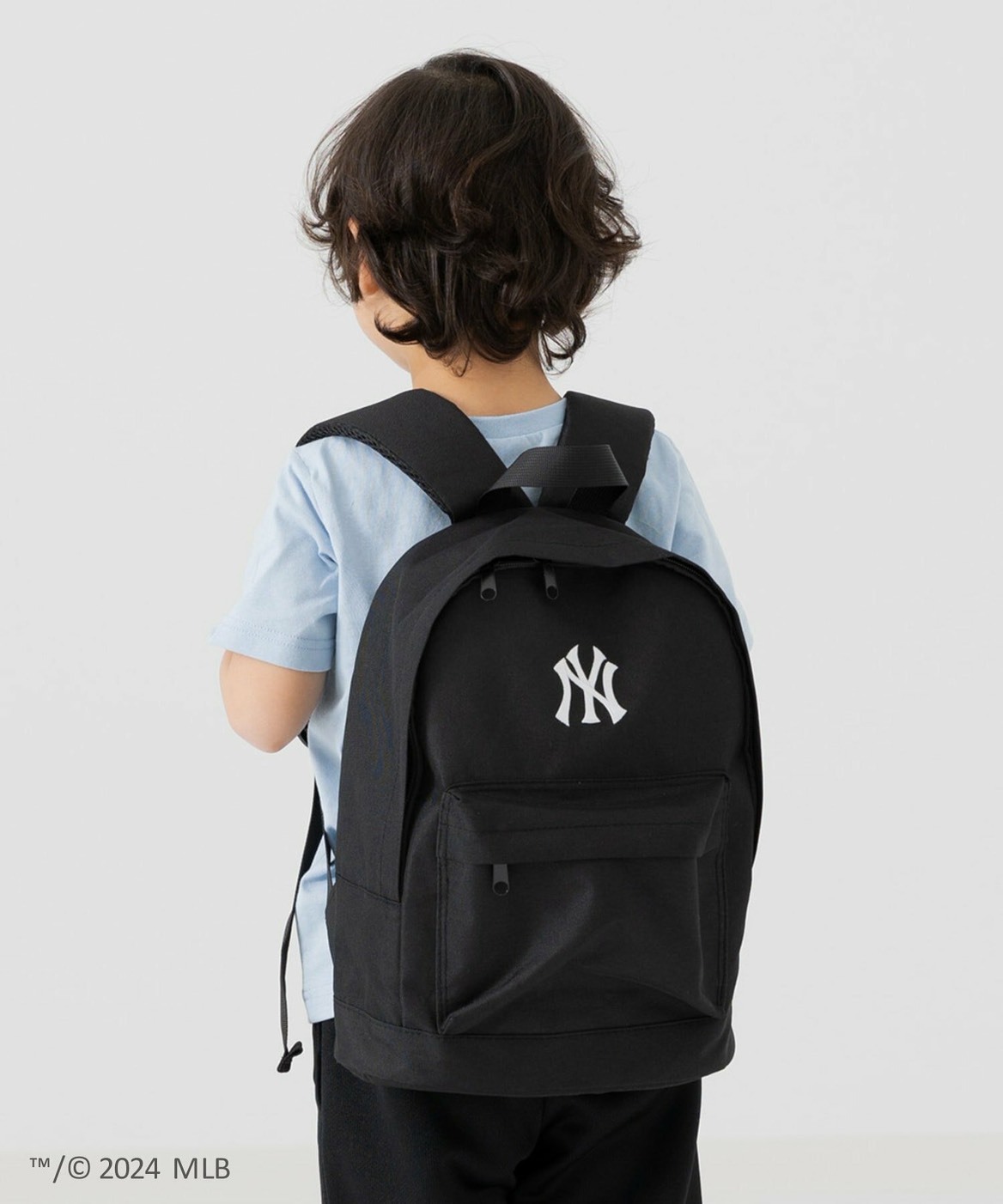 <小小人的後背包🥰>MLB 輕量後背包 簡單夾層