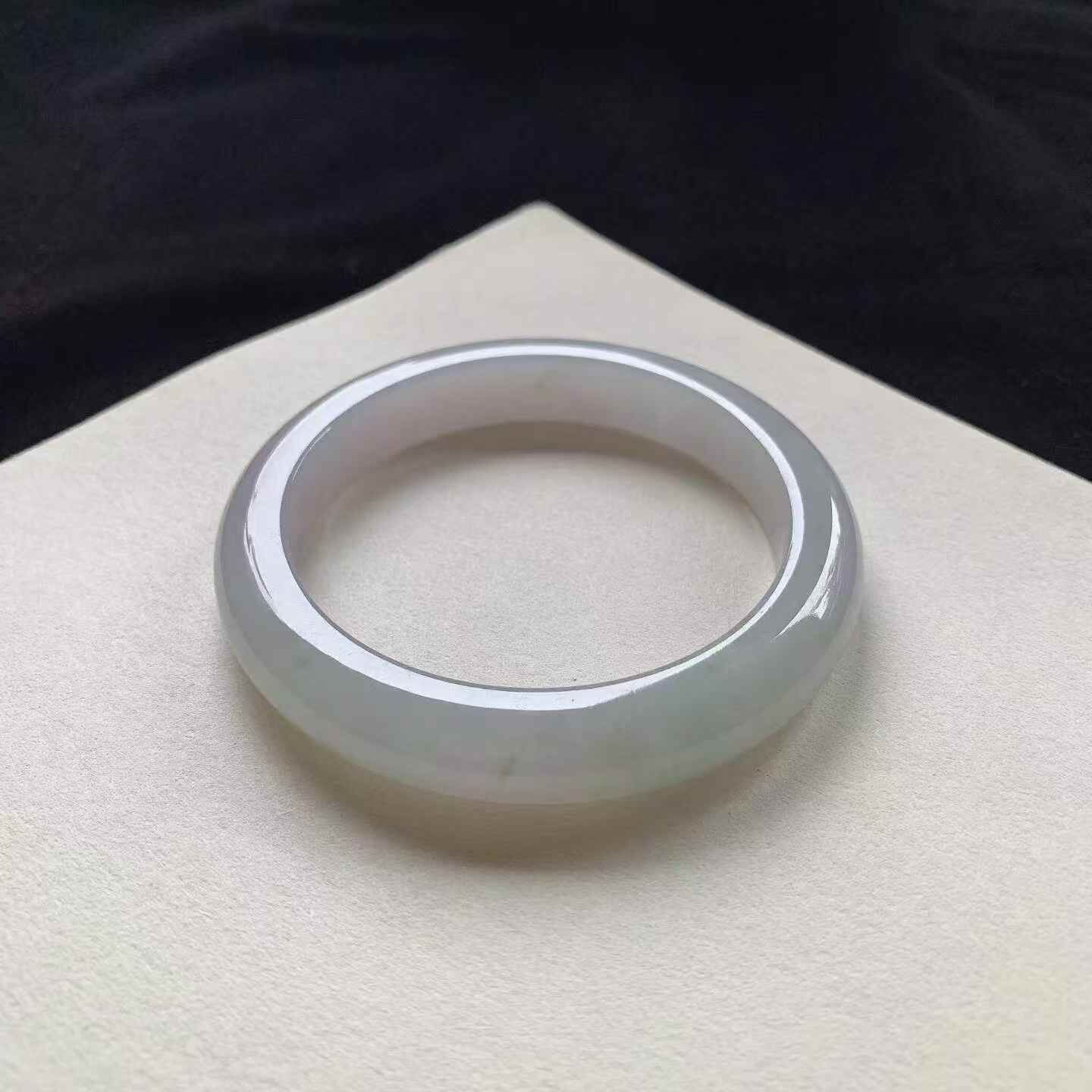 7222347 60.6mm冰白正圈翡翠手鐲 (60-62)