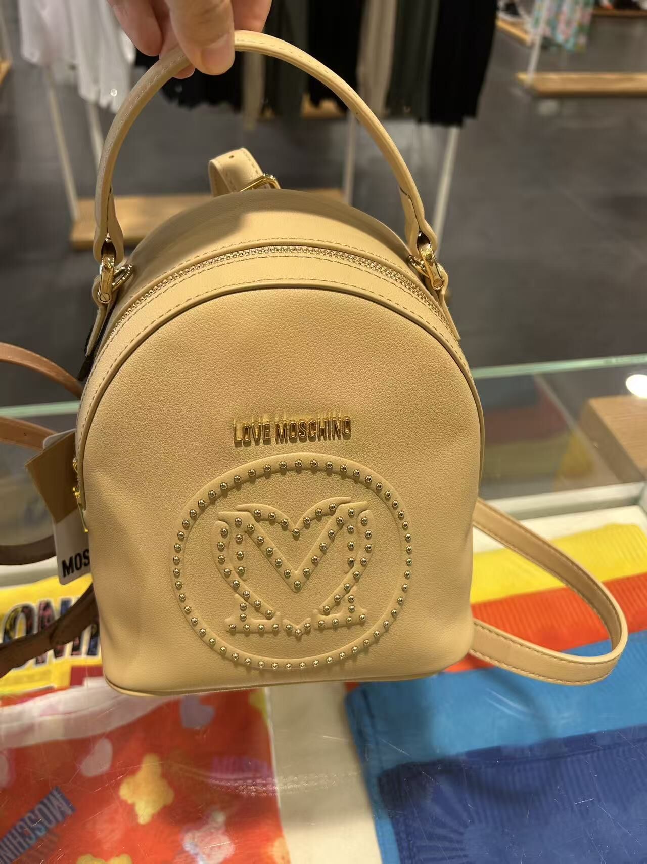 LYS02201 Love Moschino 窩釘logo 背囊