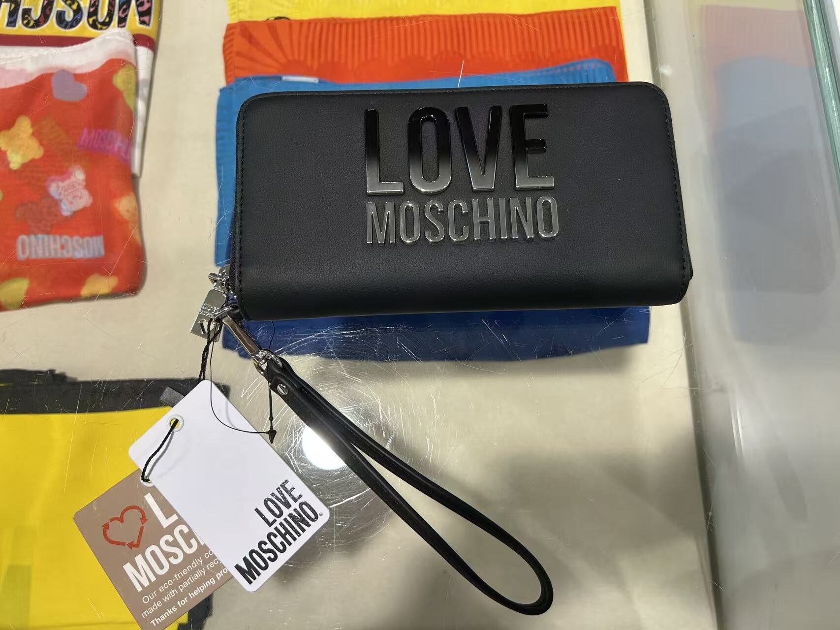 LYS02205 Love Moschino 立體金屬字母手拿包/長銀包