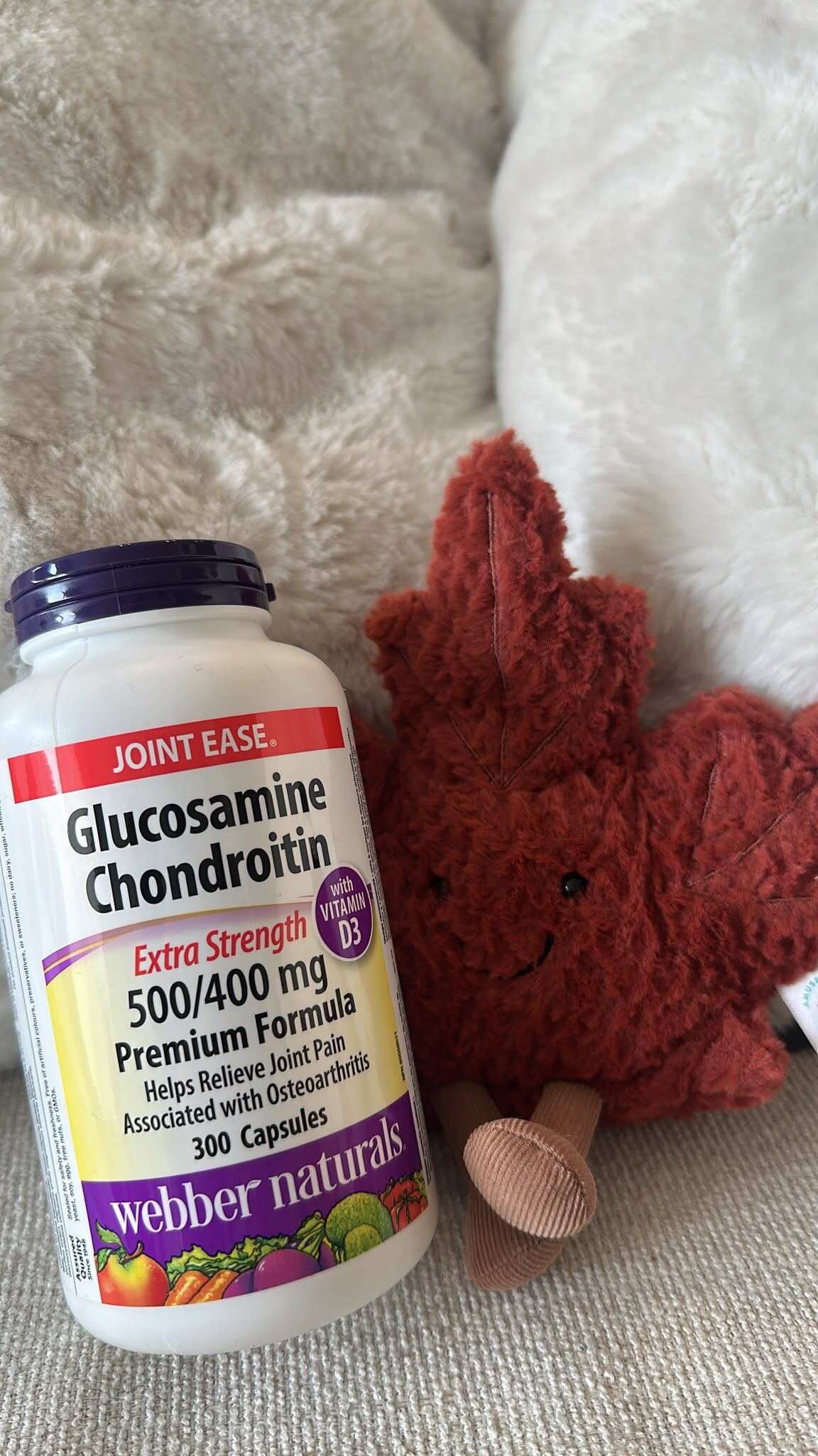 UU15 WN Glucosamine 葡萄糖胺軟骨素 骨丸 300粒  **到期日:約 2029/11