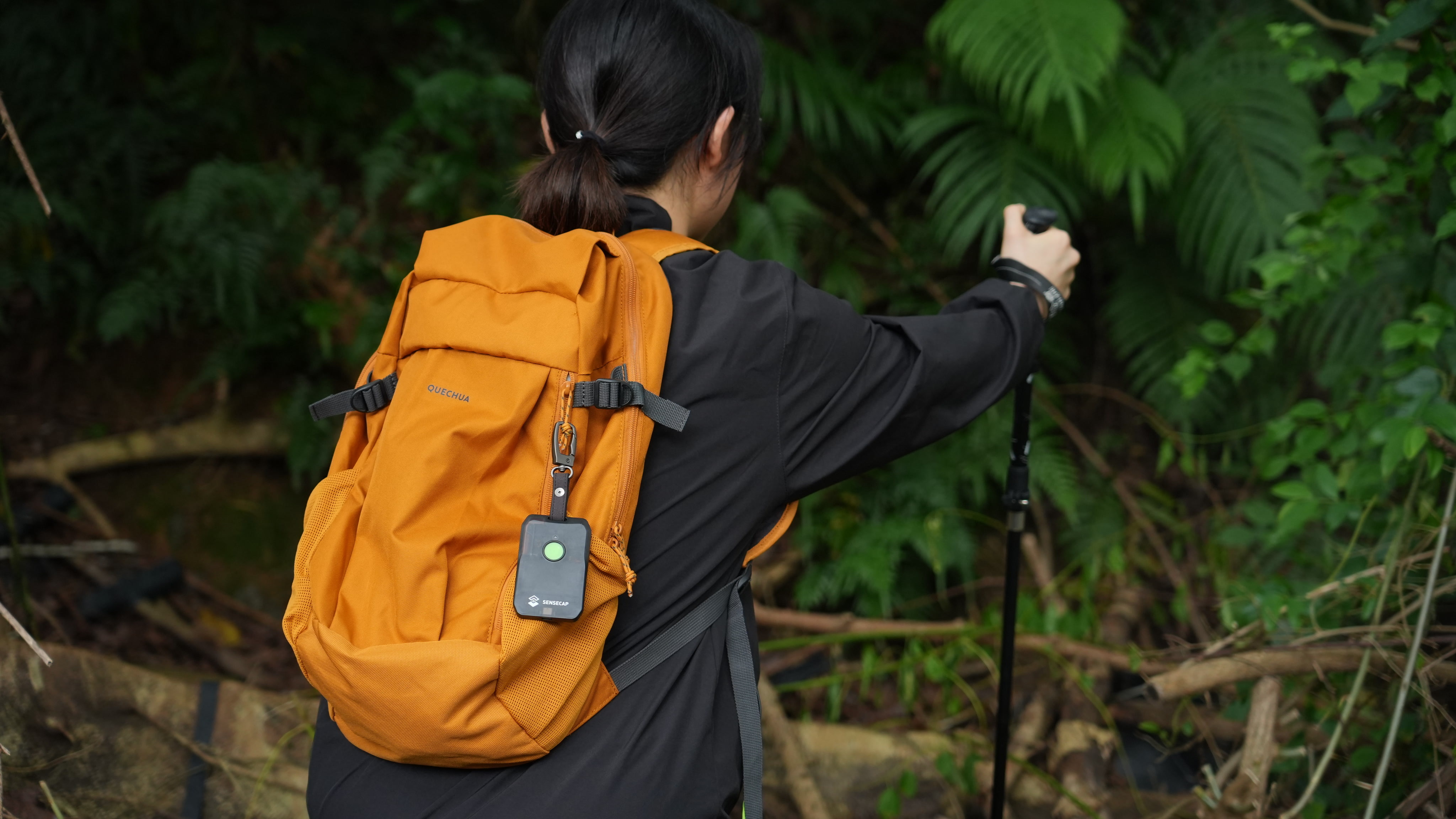 SenseCAP MeshTracker X1,雙頻 GPS 追蹤器,登山與戶外探險