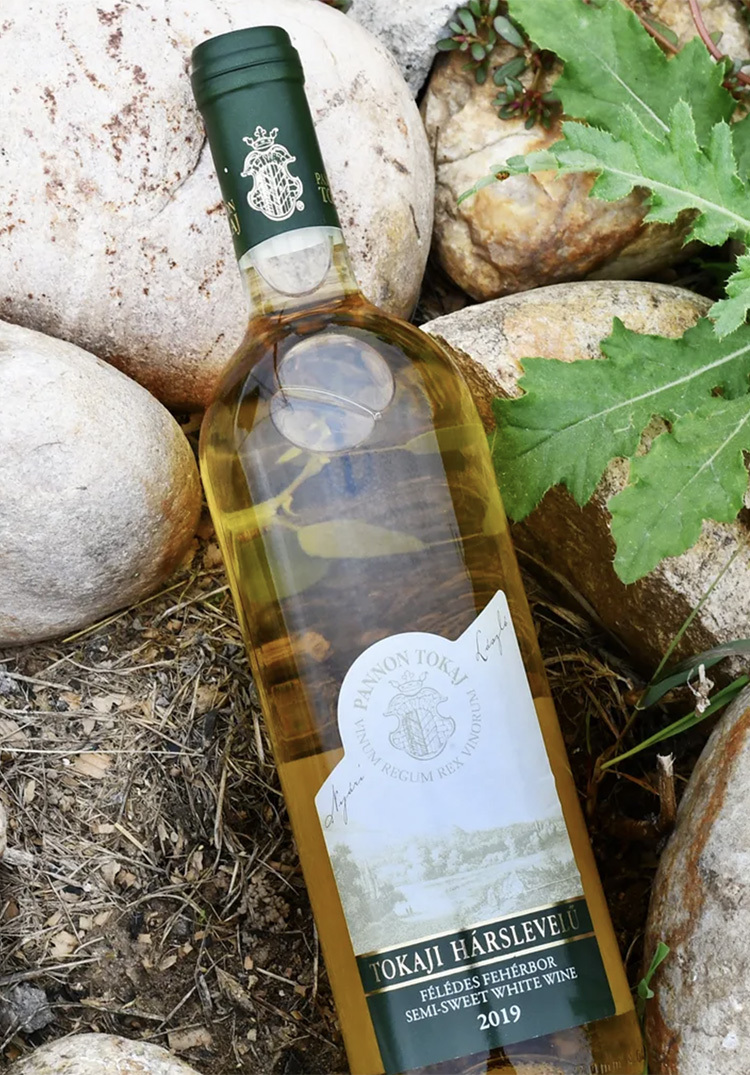 匈牙利潘儂托卡伊酒莊－哈斯萊威路半甜白葡萄酒 2019 $1399 訂購請洽詢