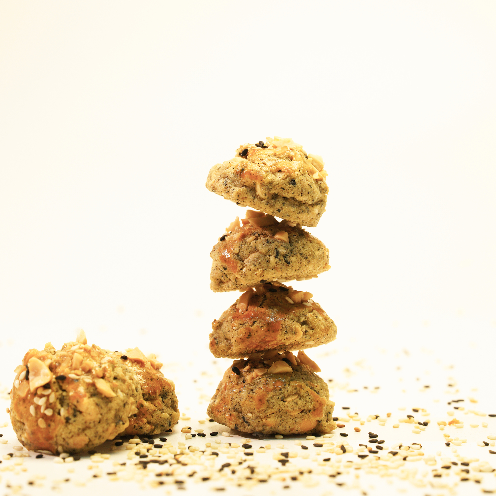 Sesame Peanut Mini Bites