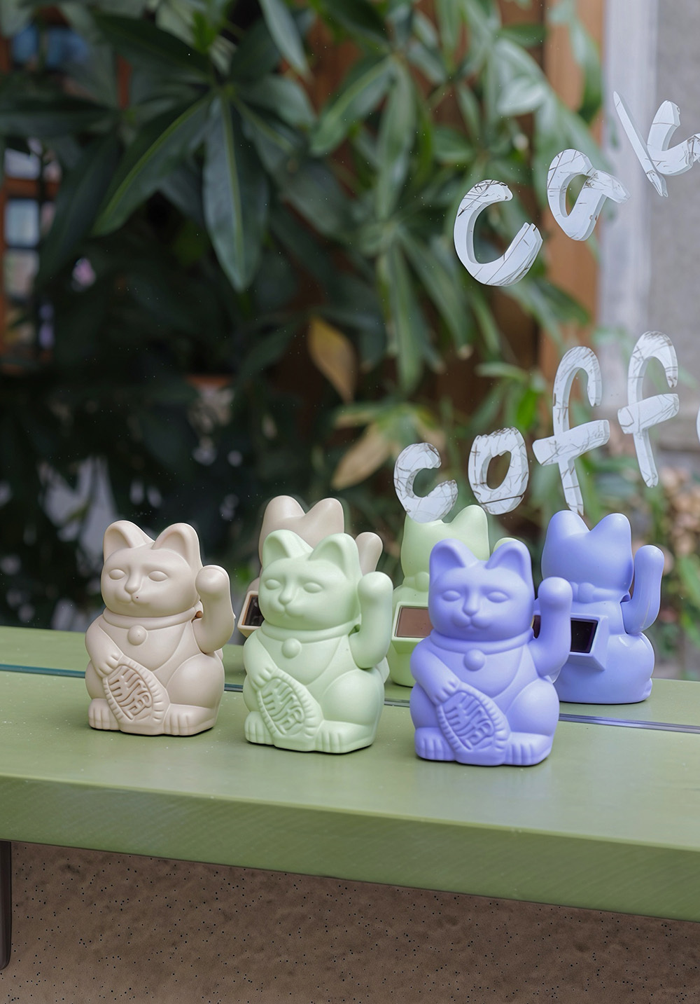 La Boite｜Lucky Cats Solar 太陽能招財貓