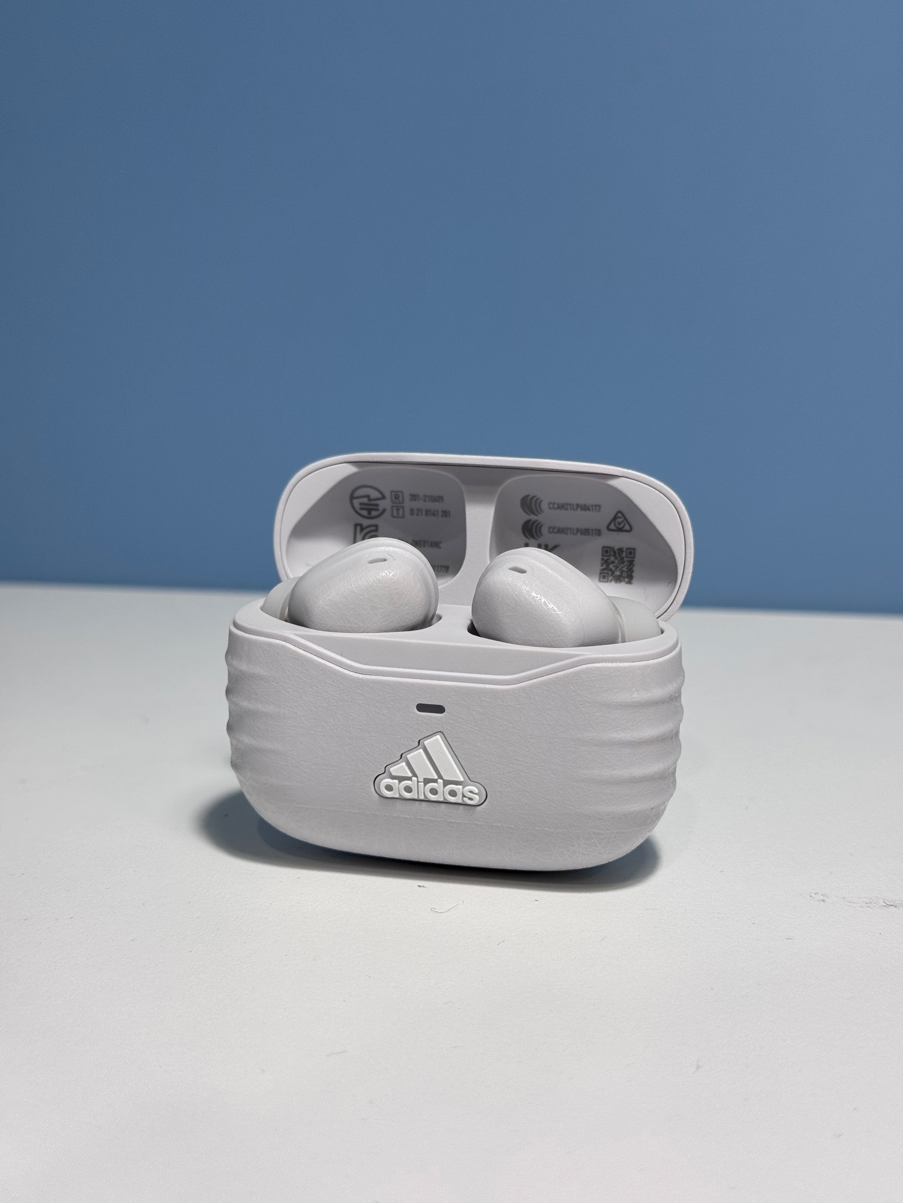 福利品出清【Adidas 愛迪達】Z.N.E 01 ANC 真無線藍牙耳機 主動降噪