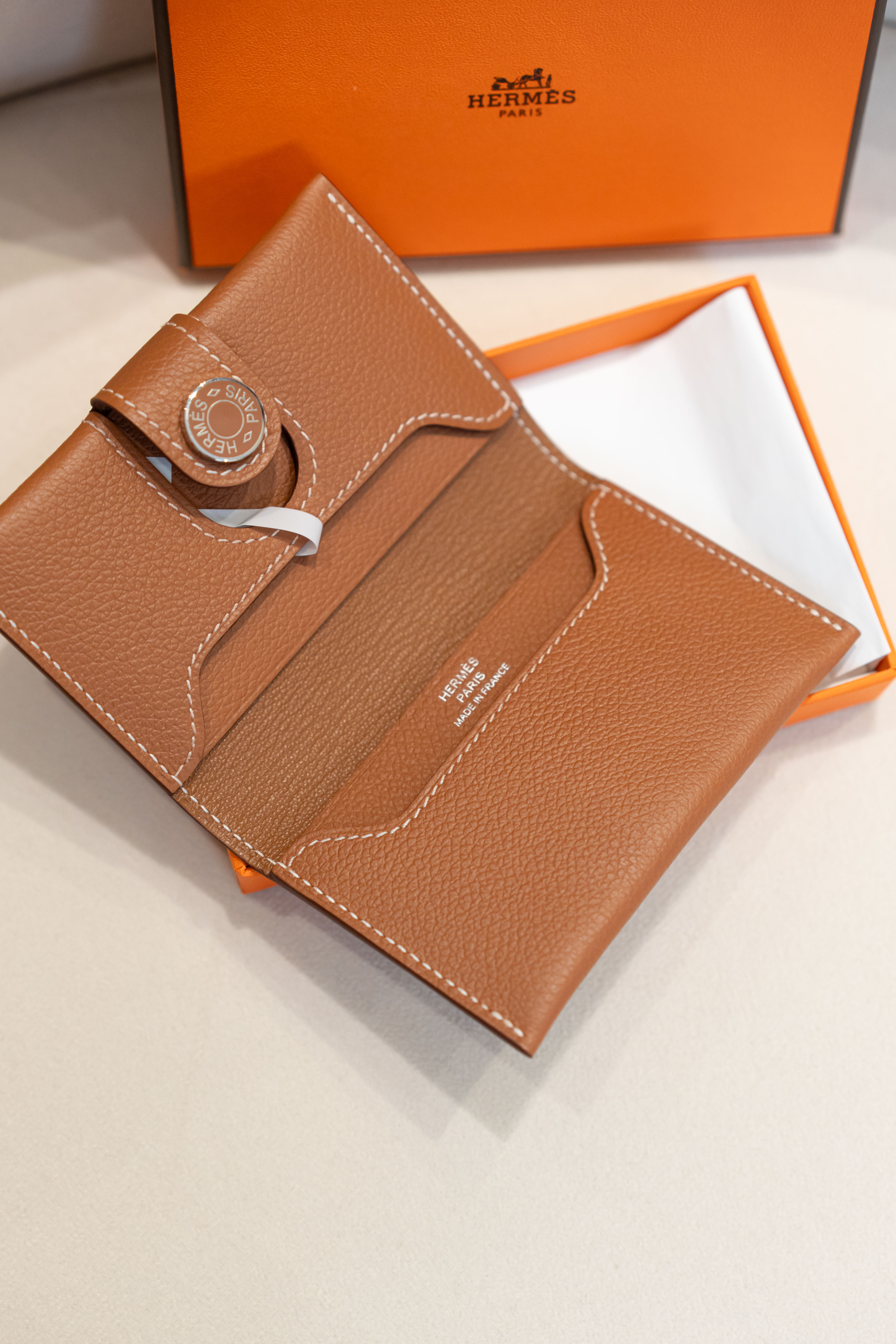【全新閒置】Hermes R.M.S Evercolor小牛皮卡套 棕色