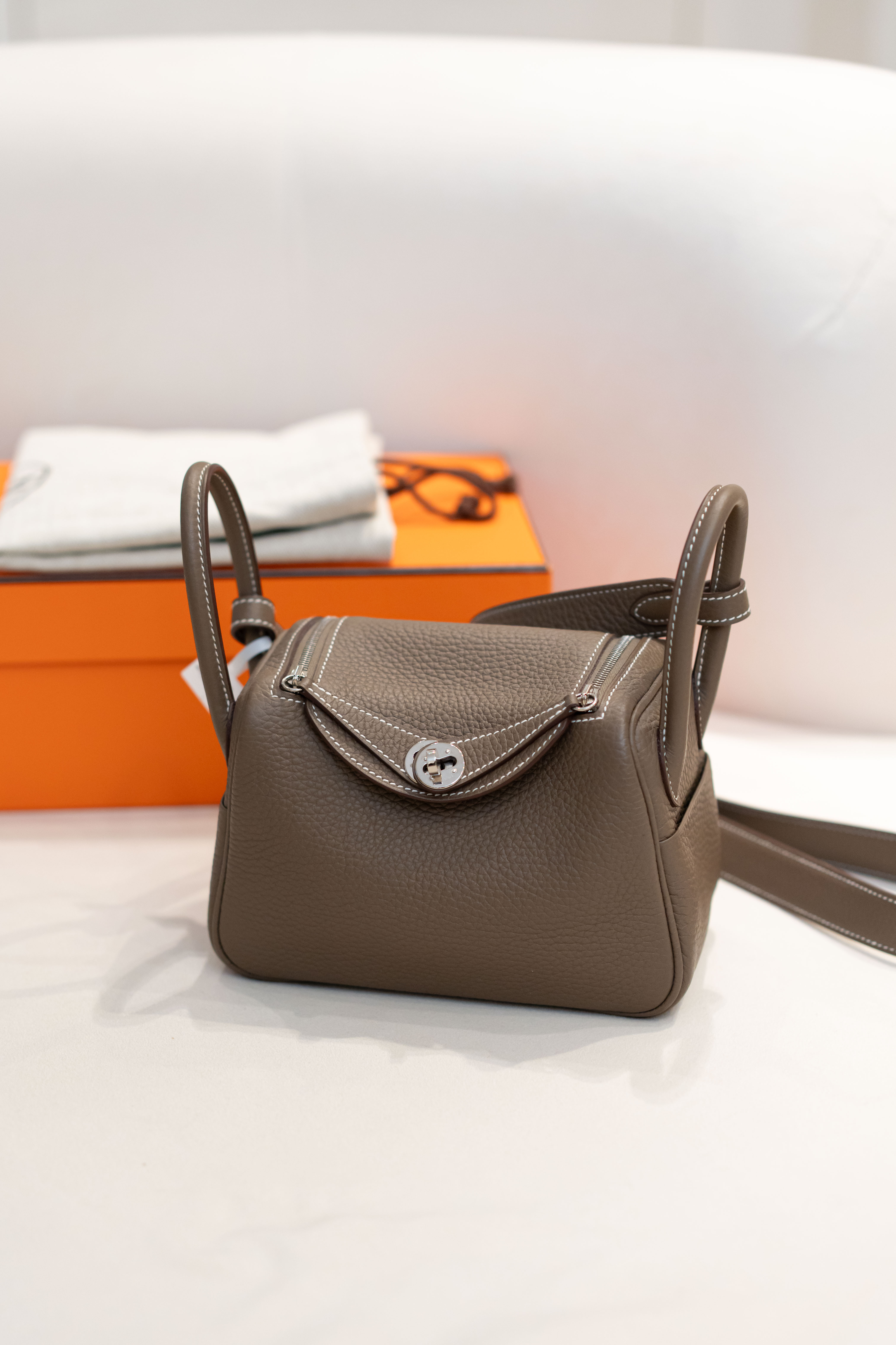 【98新】Hermes Lindy Mini II Bag 大象灰 Etoupe
