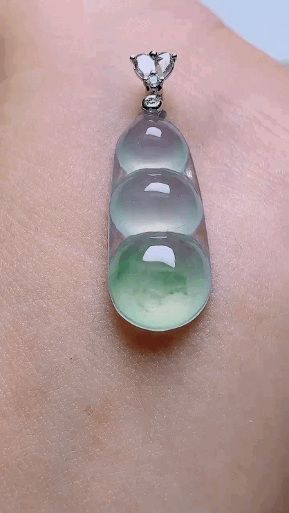 722321 翡翠高冰飄花福豆