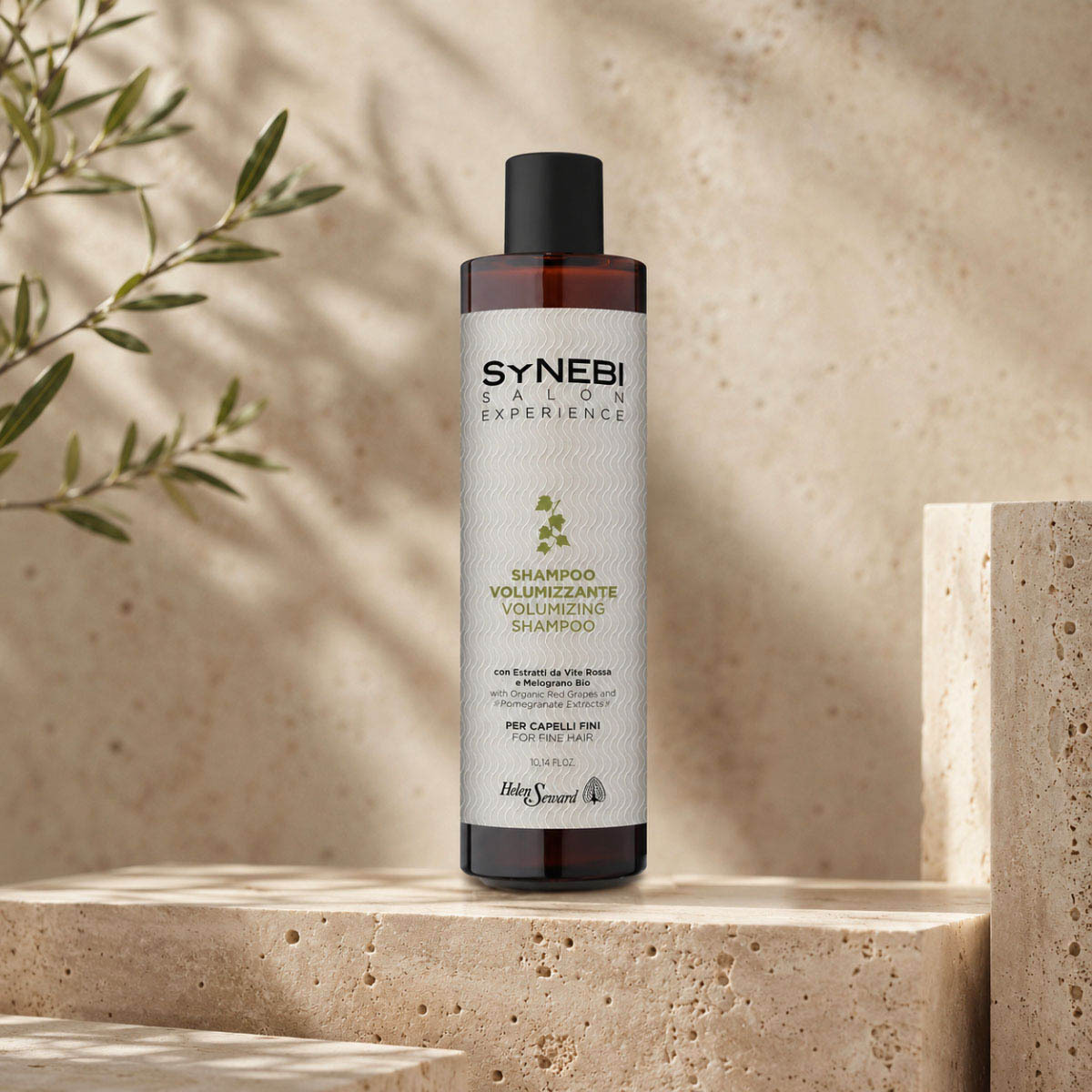 細軟髮洗髮精推薦 SYNEBI 豐盈蓬鬆洗髮精，適合細軟髮與髮根容易扁塌的人，調理細軟髮跟脆弱髮絲