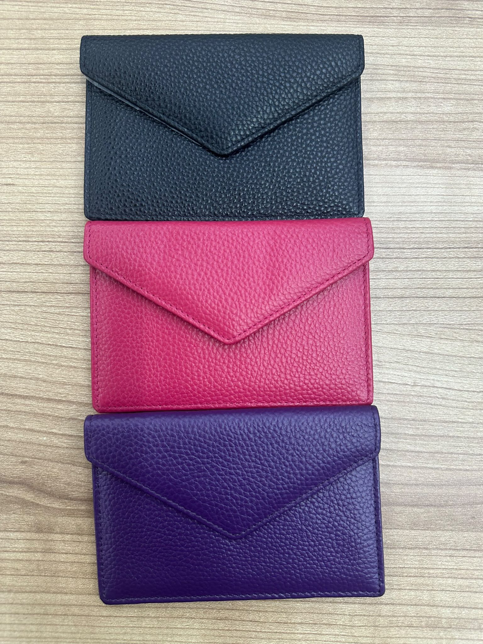 【現貨】意大利皮具 A080109 啪扭卡包