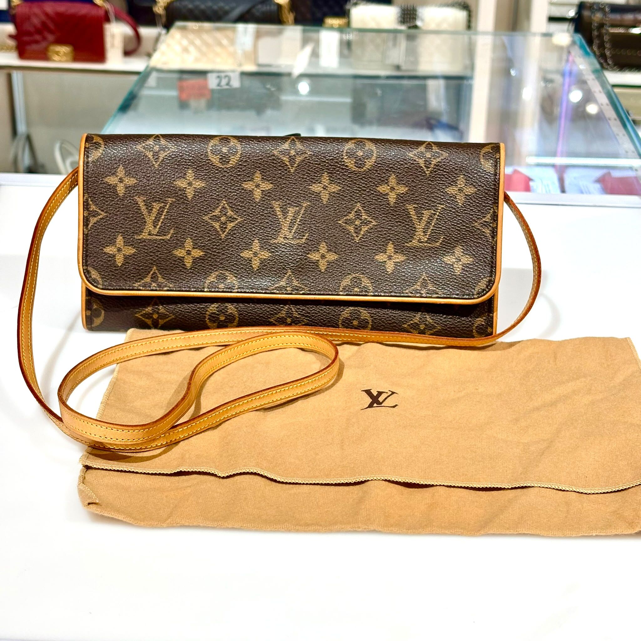 98%NEW二手LV POCHETTE TWIN GM 啡色帆布Monogram #香榭站正品