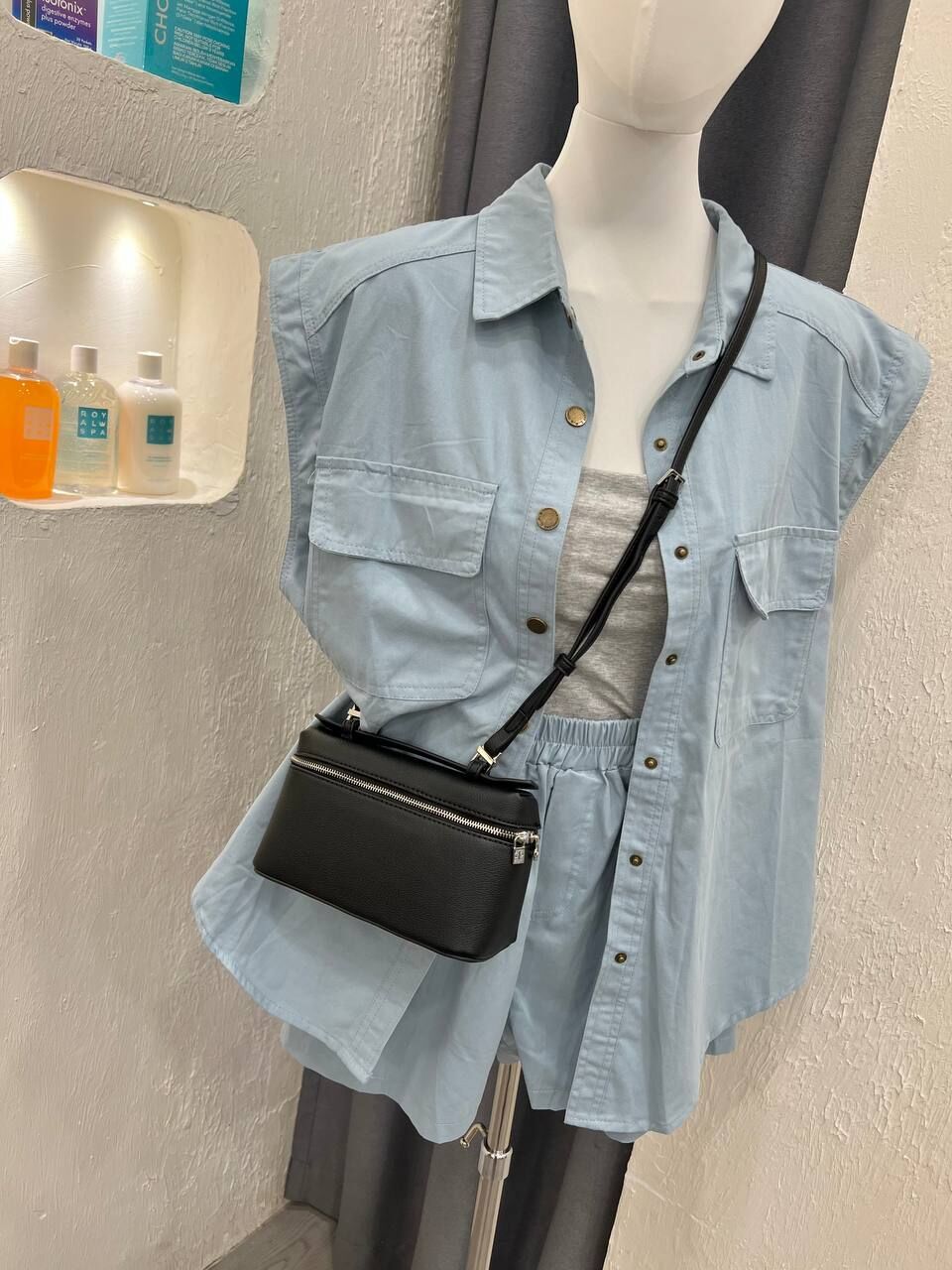 LP Crossbody