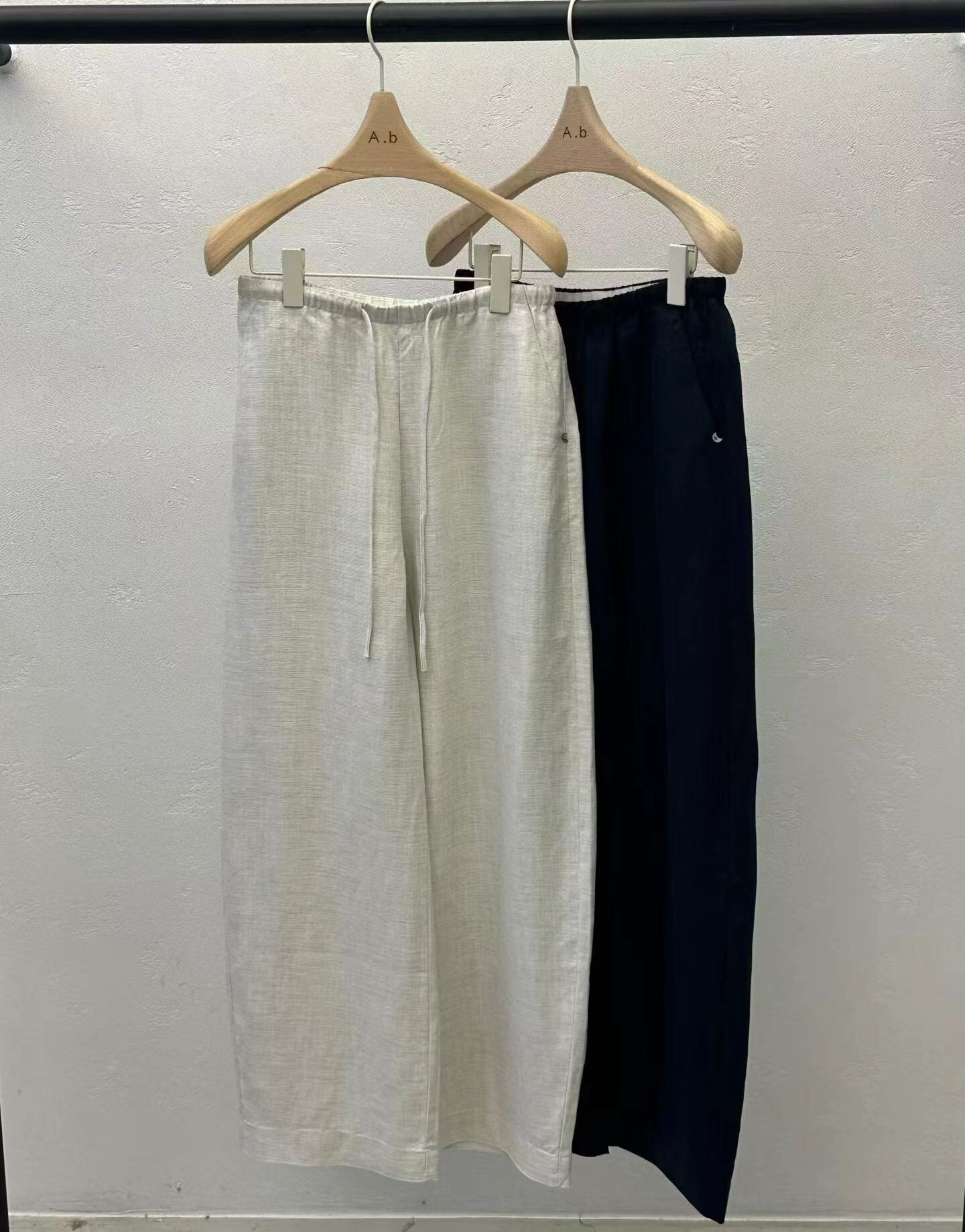 【限量】AQ08   橡根褲 S:腰25-32 HIP44 長40.5 / XL:腰30-37 HIP48 長40.5 $459