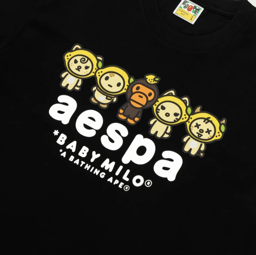 -(B3e04)-AESPA X A BATHING APE BAPE BABY MILO LEMONADE RELAXED FIT TEE MENS 聯名款 檸檬小猴 白字 男版