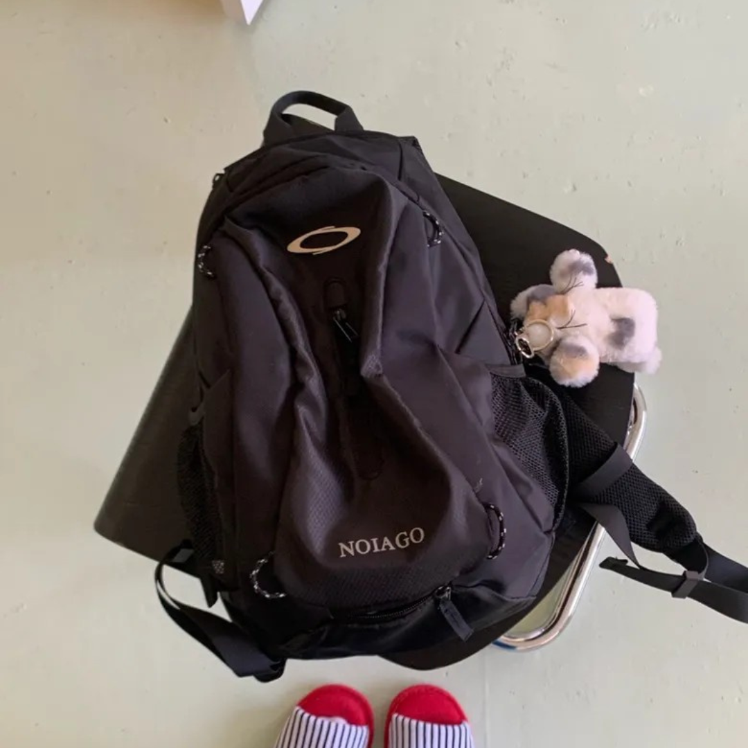 “代購” Noiago Multi Logo Backpack 機能拼接後背包