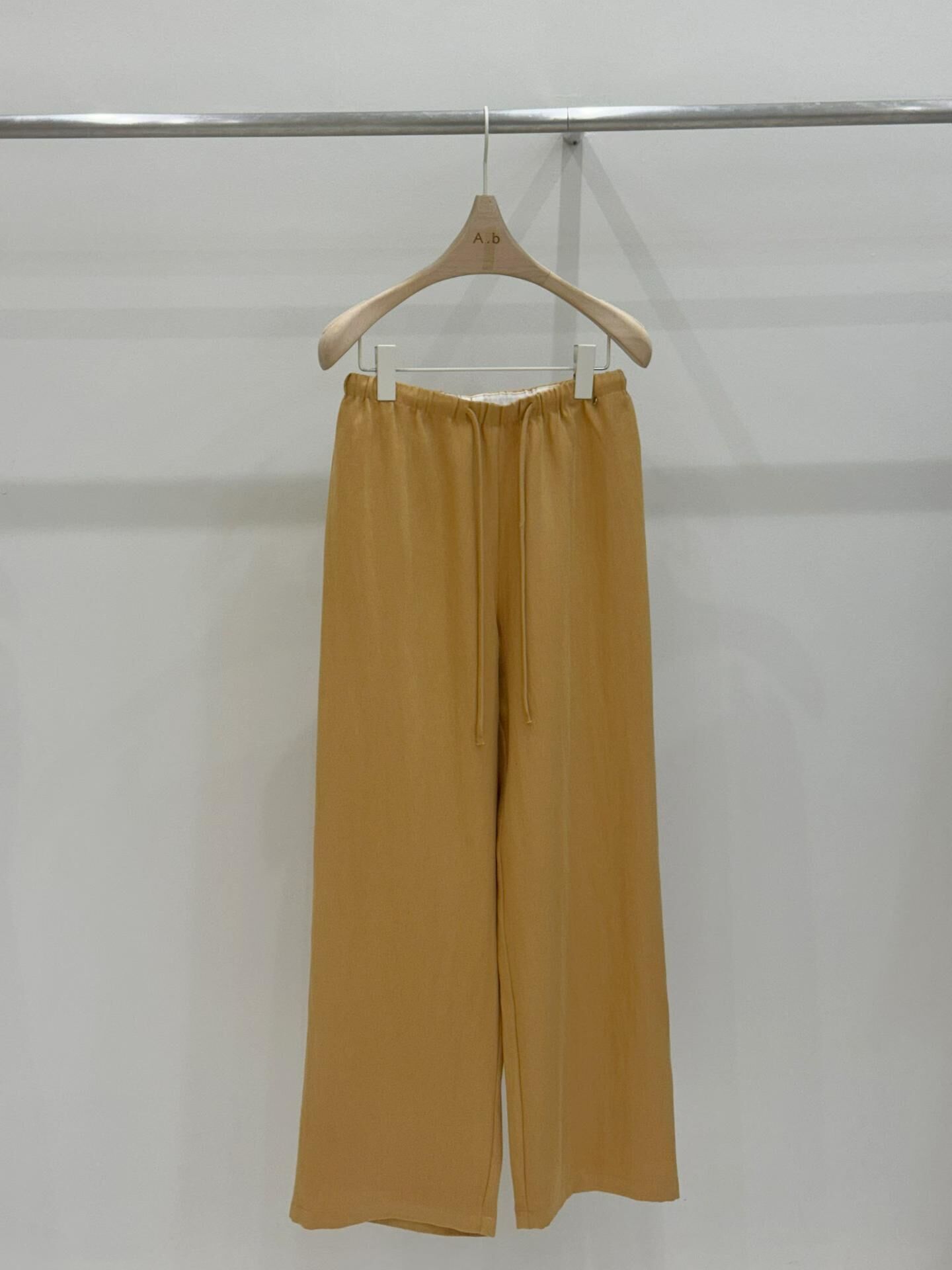 【限量】AQ17 下身 橡根褲 S:腰26 -36  HIP42 長40 / XL:腰30-40   HIP47 長41 $399