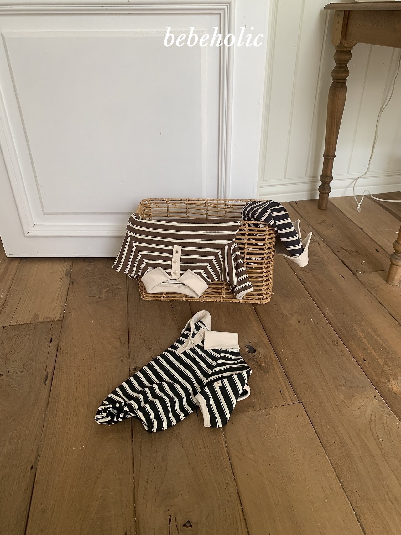 BEBE HOLIC Striped Suit